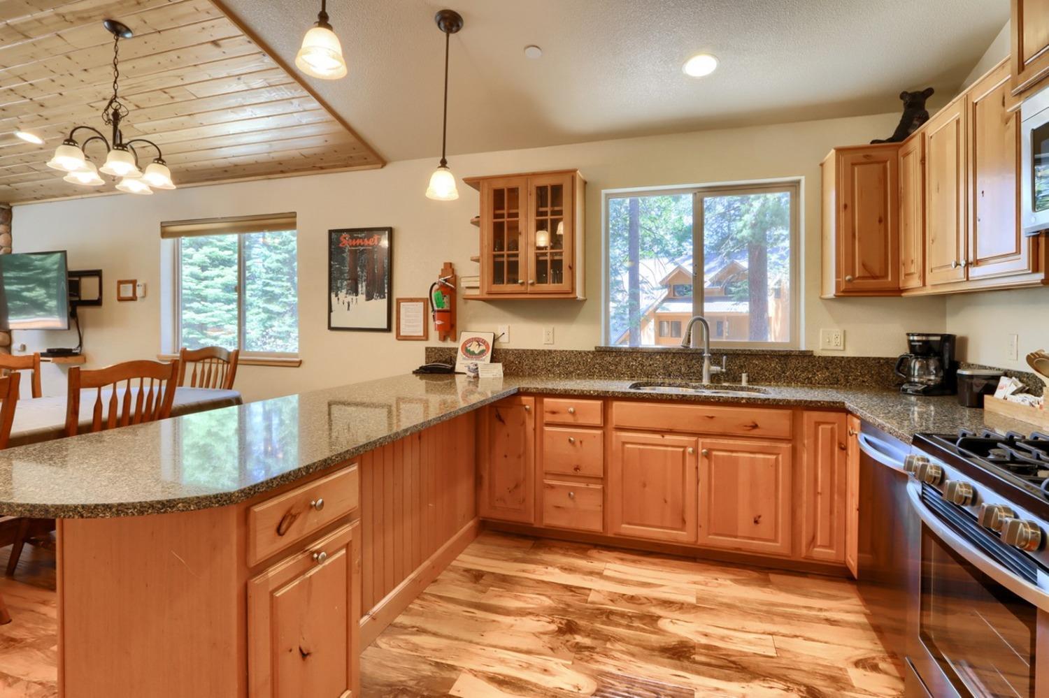 7400 Choke Cherry Lane, Yosemite, California, 95389, United States, 6 Bedrooms Bedrooms, ,4 BathroomsBathrooms,Residential,For Sale,7400 Choke Cherry Lane,1538846