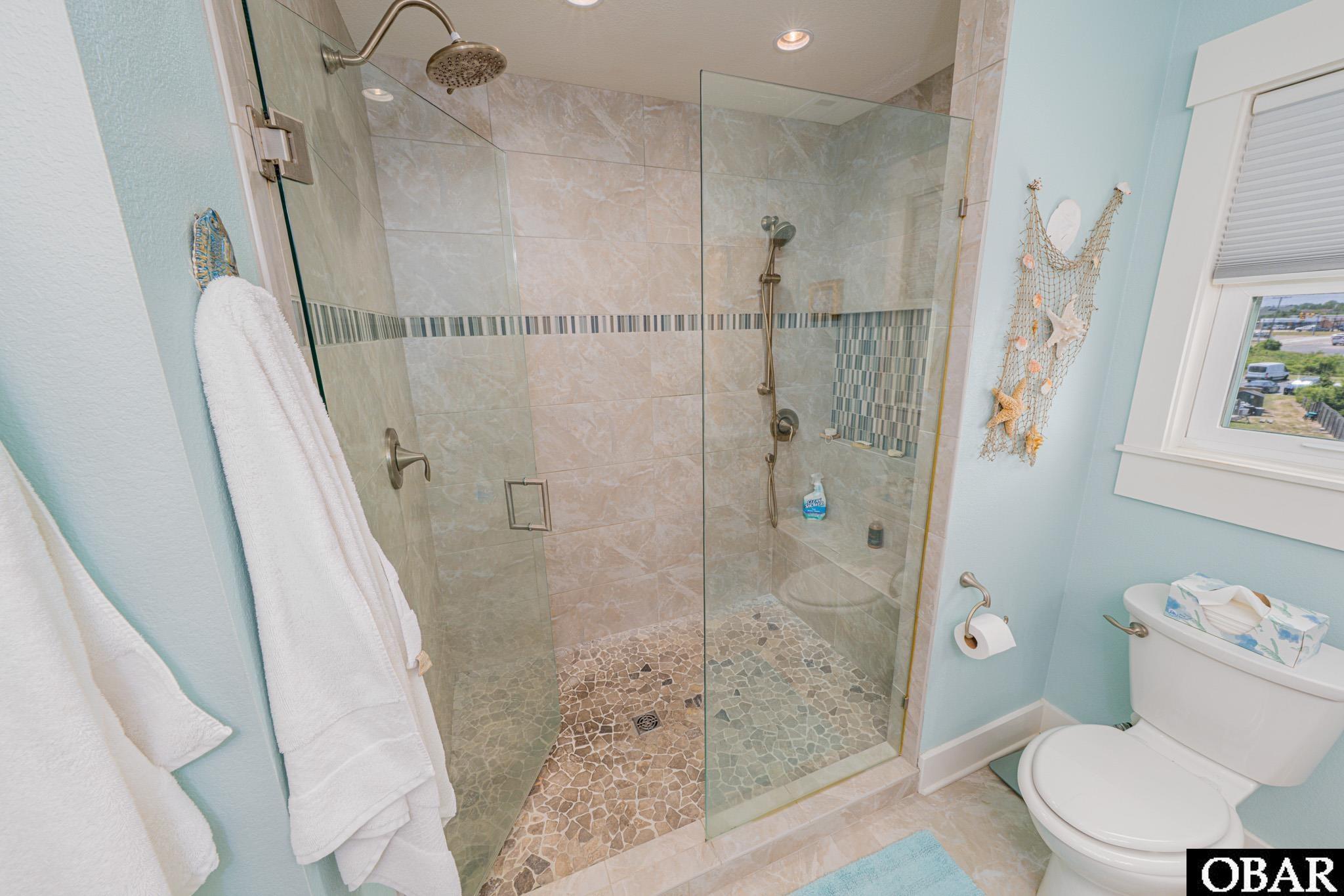 Kitty Hawk, North Carolina, 27949, United States, 4 Bedrooms Bedrooms, ,4 BathroomsBathrooms,Residential,For Sale,1905904