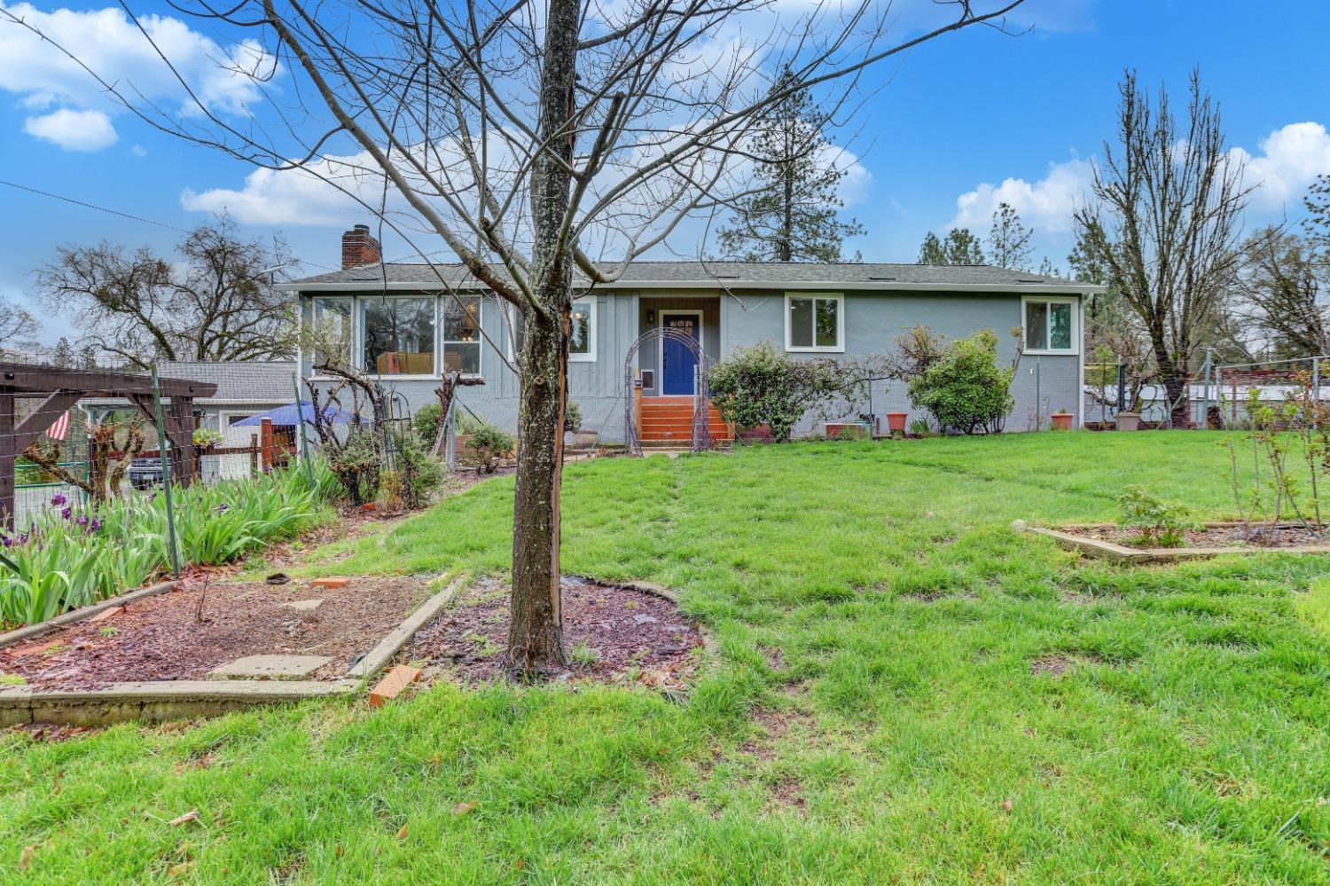 Nevada City, California, 95959, United States, 3 Bedrooms Bedrooms, ,2 BathroomsBathrooms,Residential,For Sale,1766144