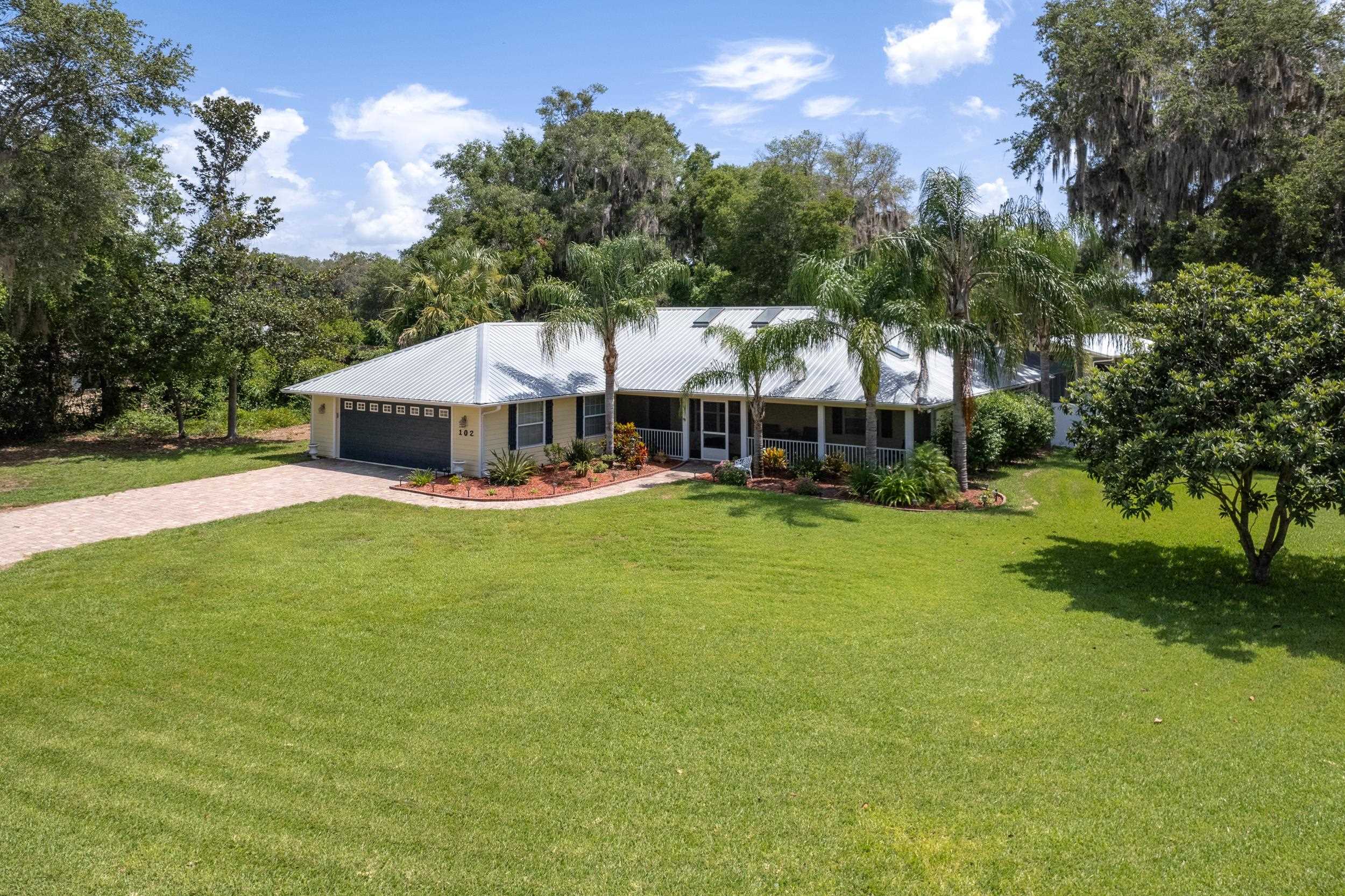 East Palatka, Florida, 32131, United States, 3 Bedrooms Bedrooms, ,2 BathroomsBathrooms,Residential,For Sale,1983358