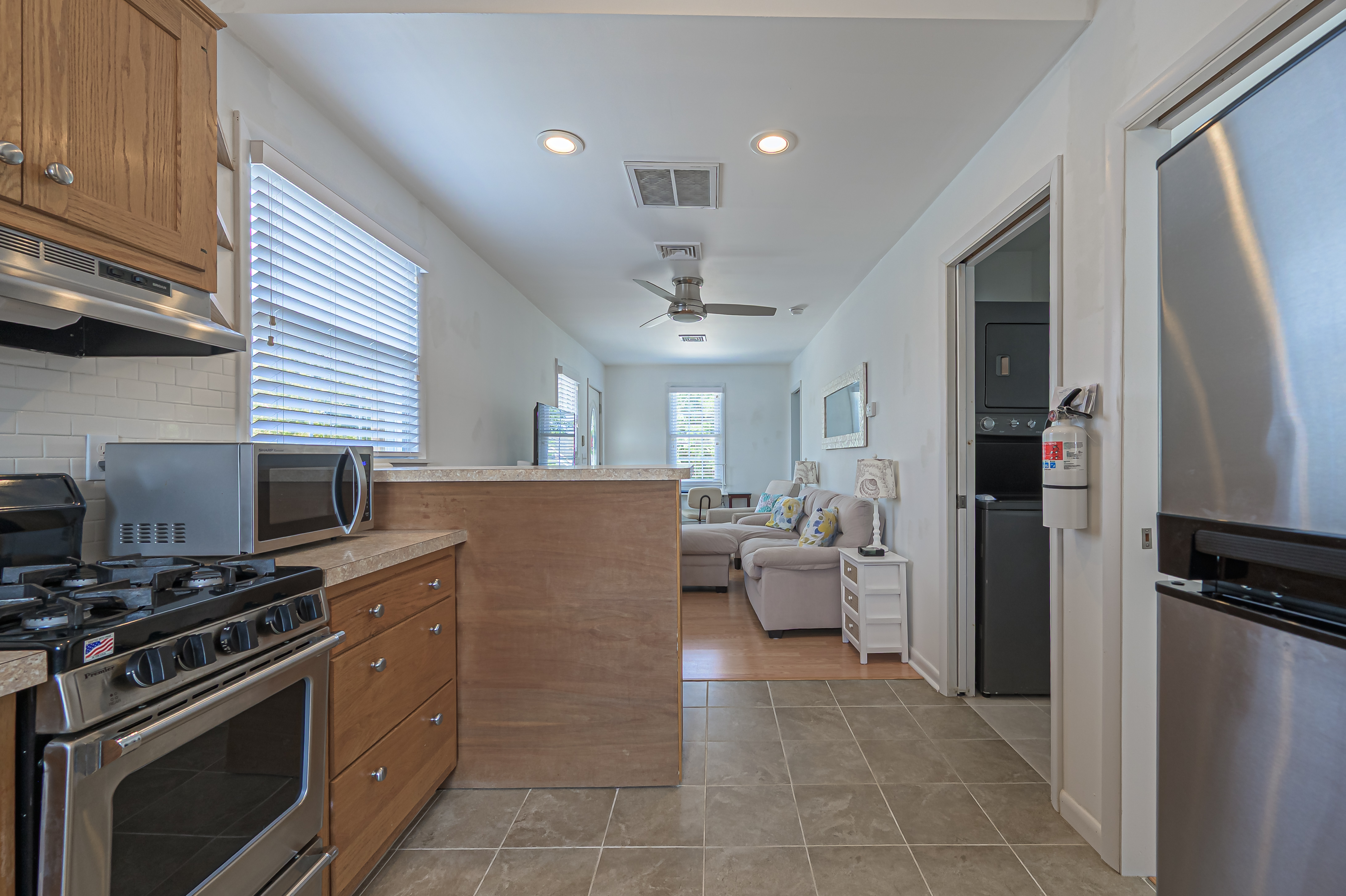 Somers Point, New Jersey, 08244, United States, 3 Bedrooms Bedrooms, ,2 BathroomsBathrooms,Residential,For Sale,1984026