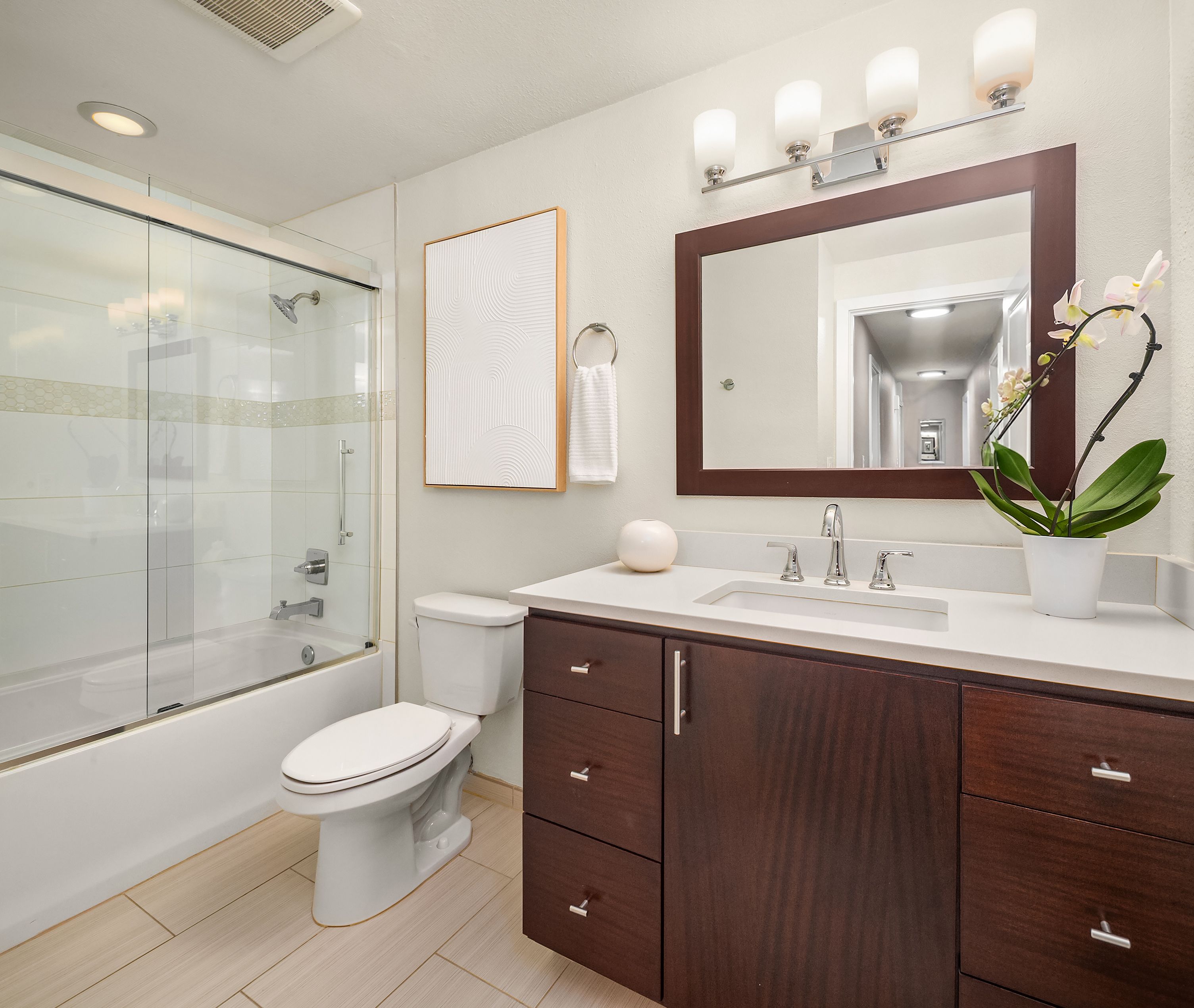  3415 211th Ave NE, Sammamish, WA 98074 - 物件實景