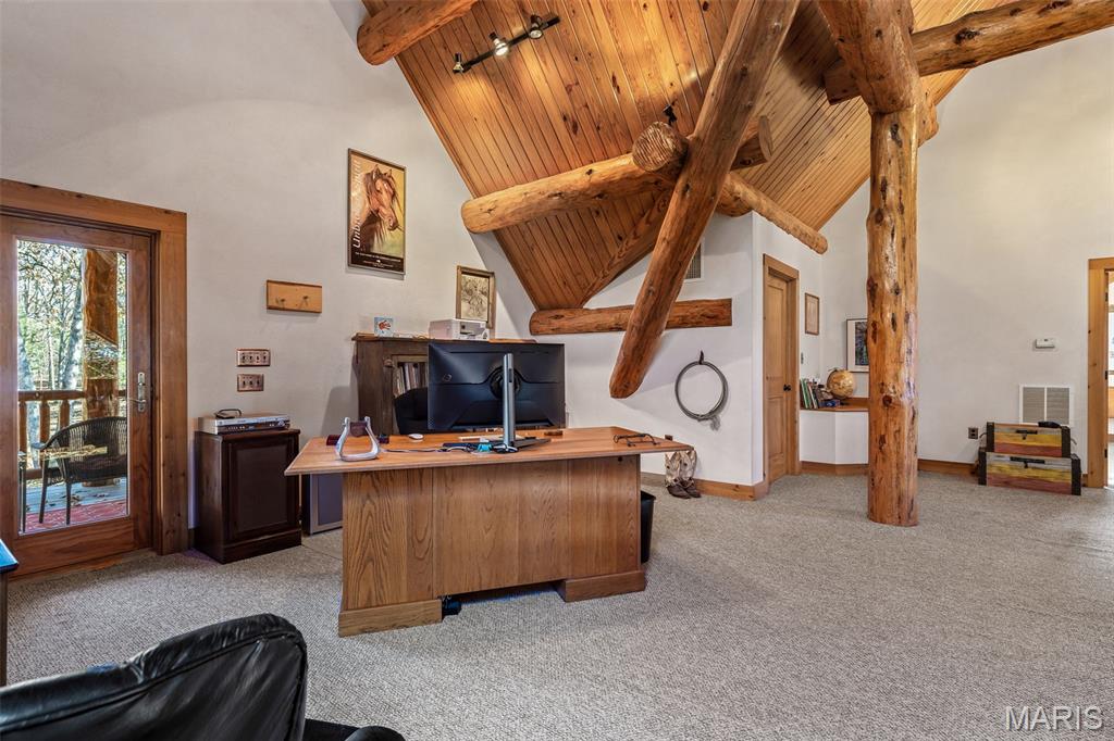 Farmington, Missouri, 63640, United States, 3 Bedrooms Bedrooms, ,4 BathroomsBathrooms,Residential,For Sale,1991980