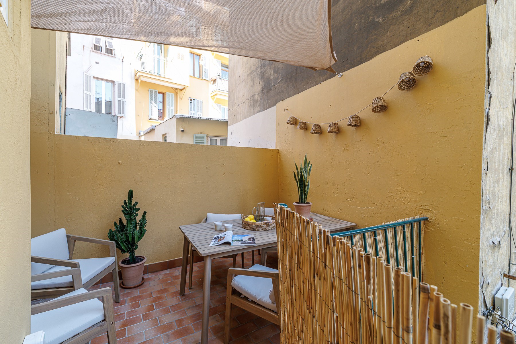  Nice Port 2 bedroom apartment 51 sqm renovated investment property near tramway… - 物件實景