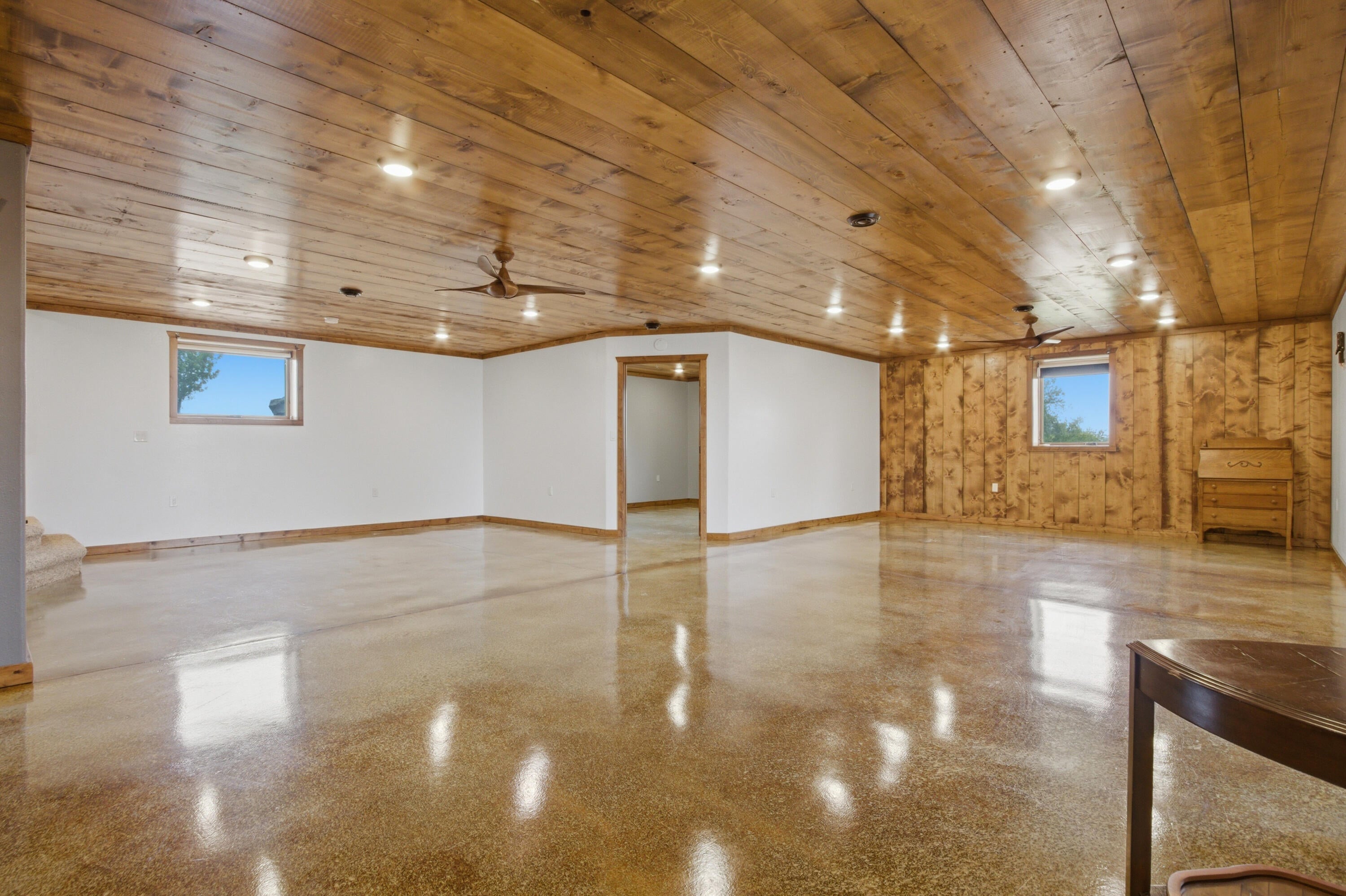 Selby, South Dakota, 57472, United States, 4 Bedrooms Bedrooms, ,Residential,For Sale,2049409