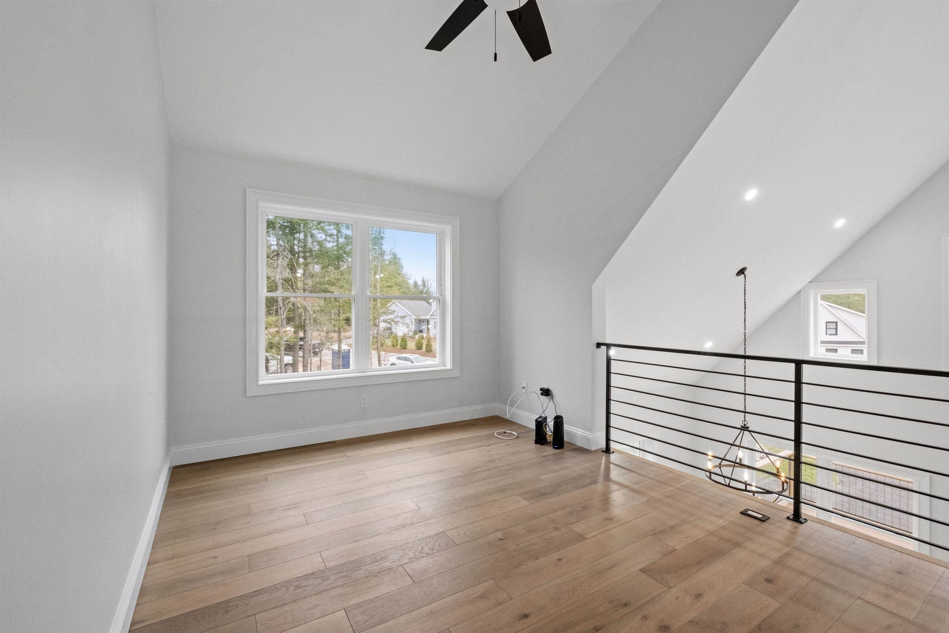 Thornton, New Hampshire, 03285, United States, 3 Bedrooms Bedrooms, ,3 BathroomsBathrooms,Residential,For Sale,1928868