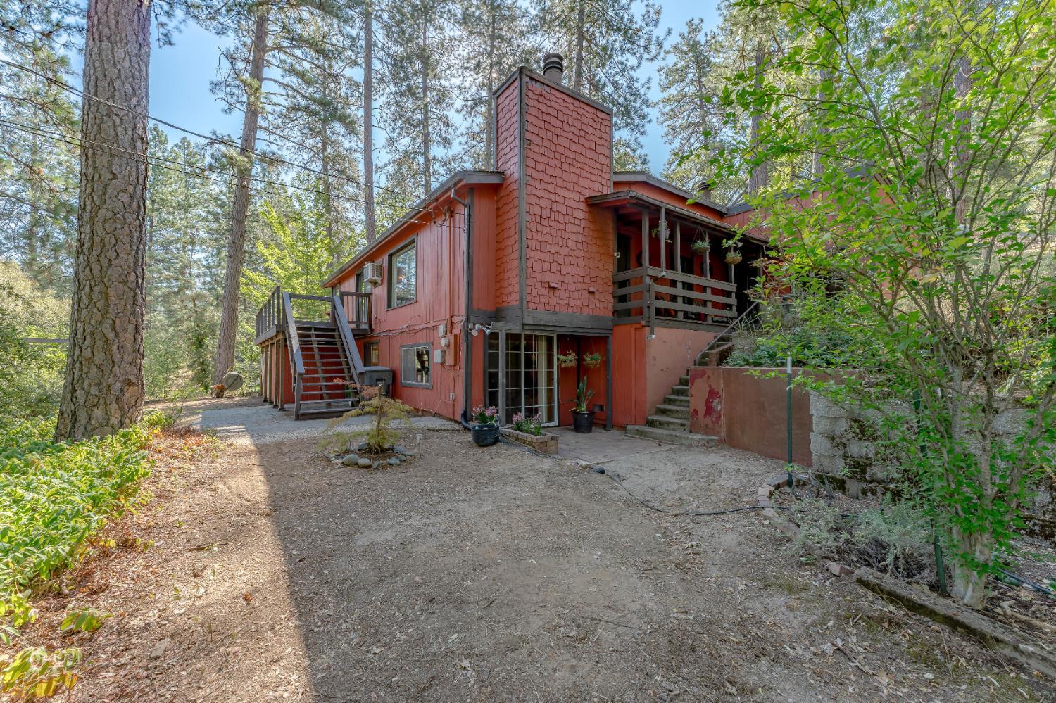 Colfax, California, 95713, United States, 3 Bedrooms Bedrooms, ,2 BathroomsBathrooms,Residential,For Sale,1940988
