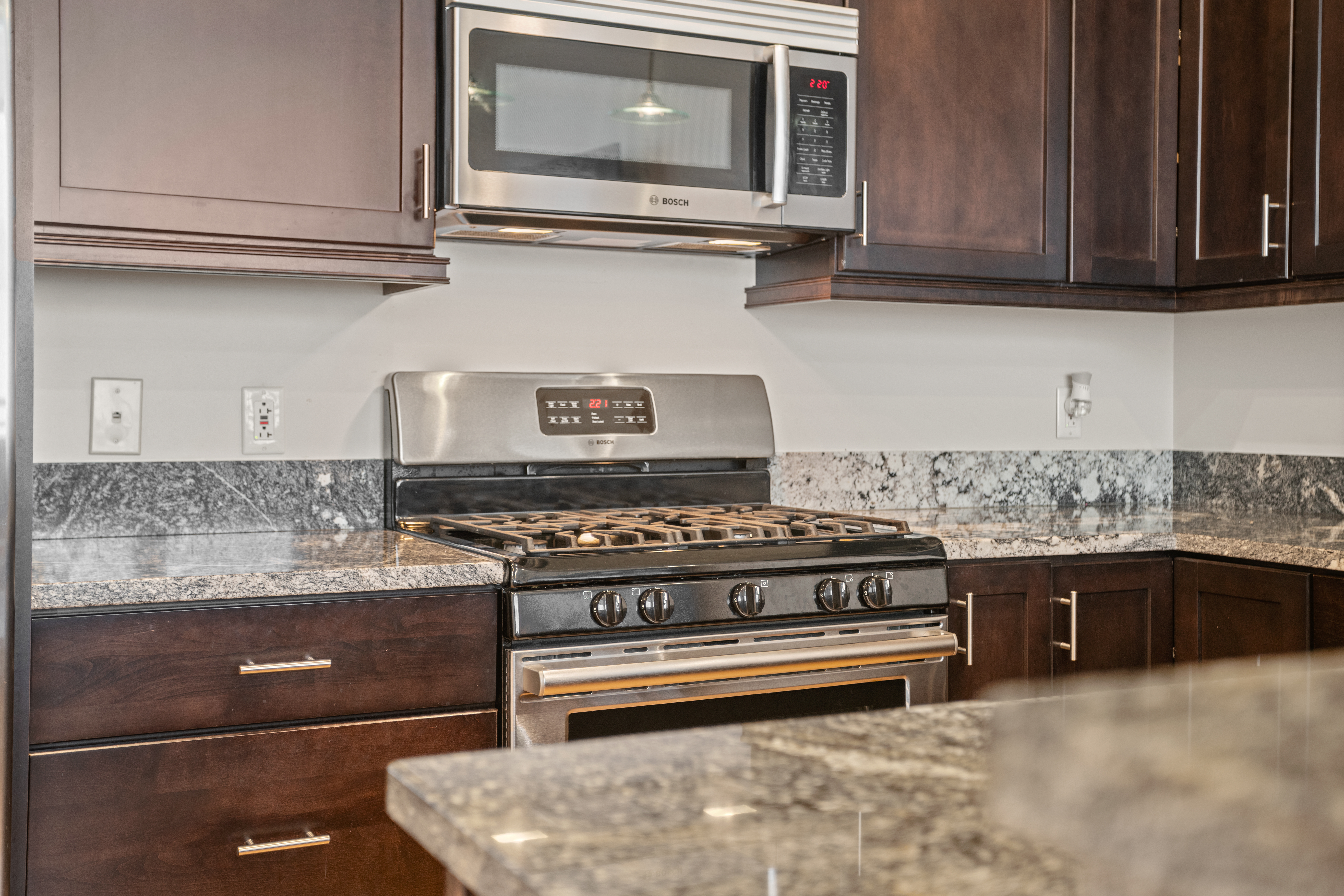  301 5th Avenue 606, Pittsburgh, PA 15222 - 物件實景