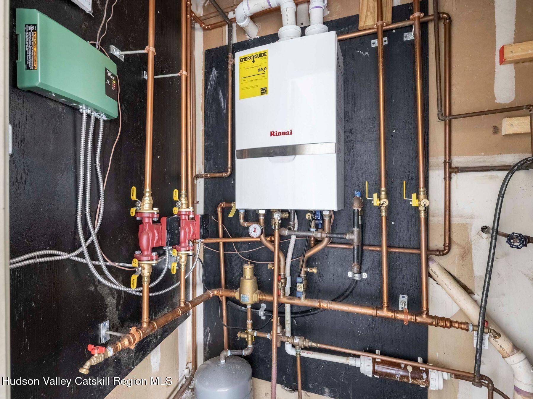 Windham, New York, 12496, United States, 3 Bedrooms Bedrooms, ,3 BathroomsBathrooms,Residential,For Sale,2003340