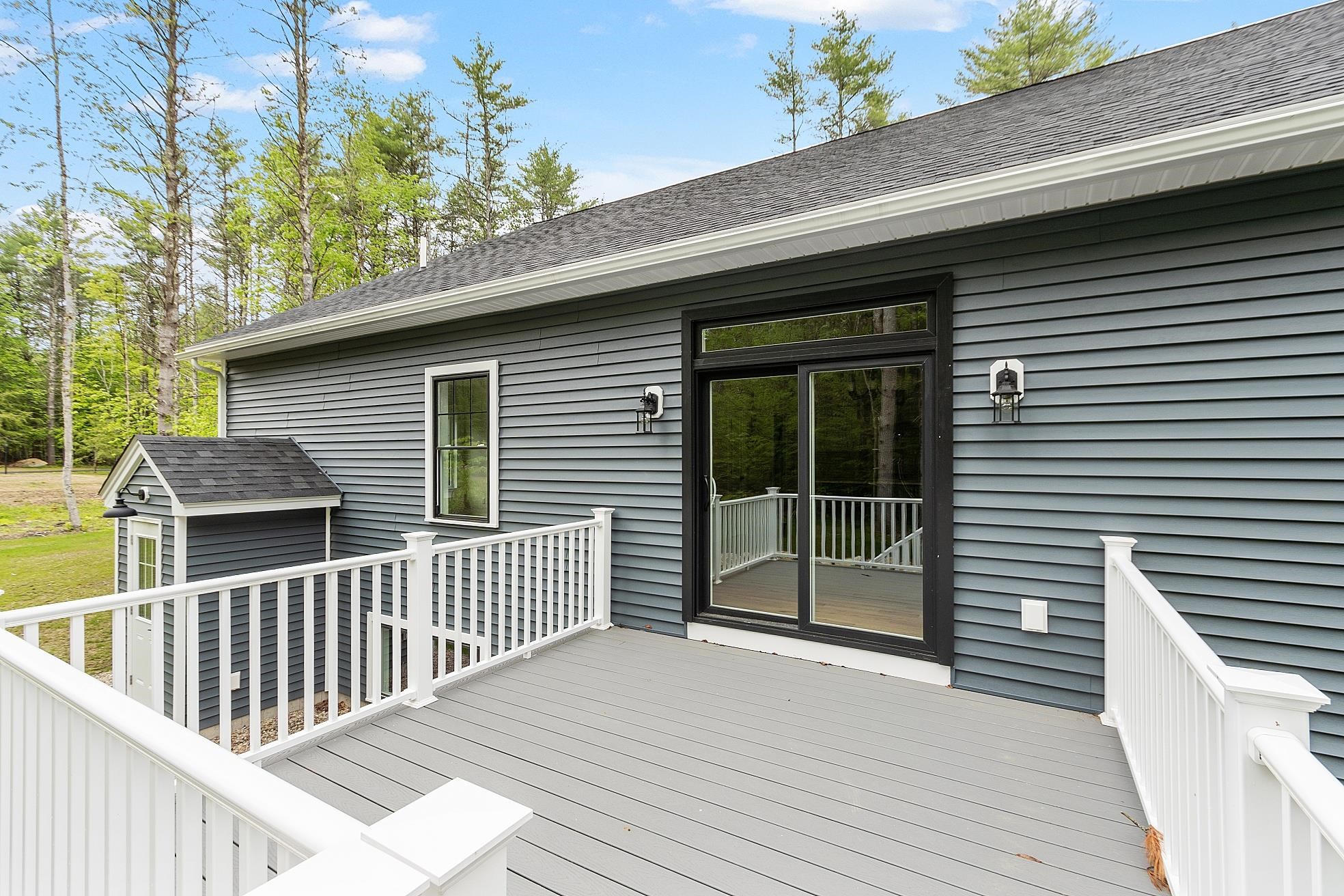 Peterborough, New Hampshire, 03458, United States, 3 Bedrooms Bedrooms, ,1 BathroomBathrooms,Residential,For Sale,1828111