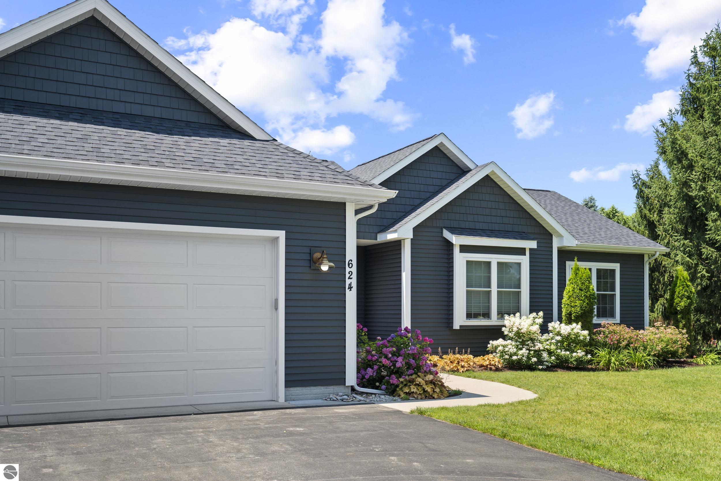 Traverse City, Michigan, 49685, United States, 4 Bedrooms Bedrooms, ,1 BathroomBathrooms,Residential,For Sale,1907617
