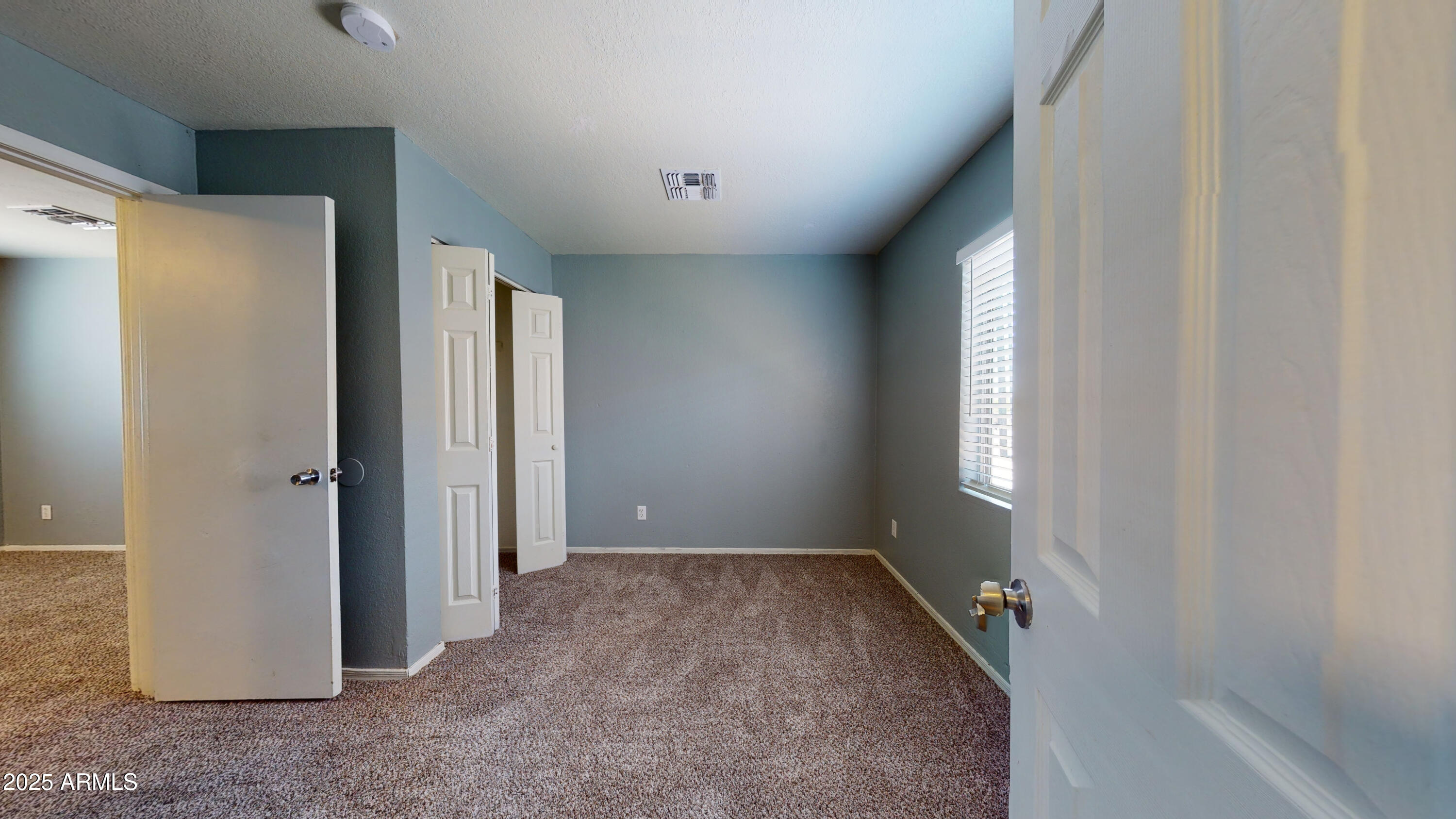Phoenix, Arizona, 85007, United States, ,Residential,For Sale,1882363