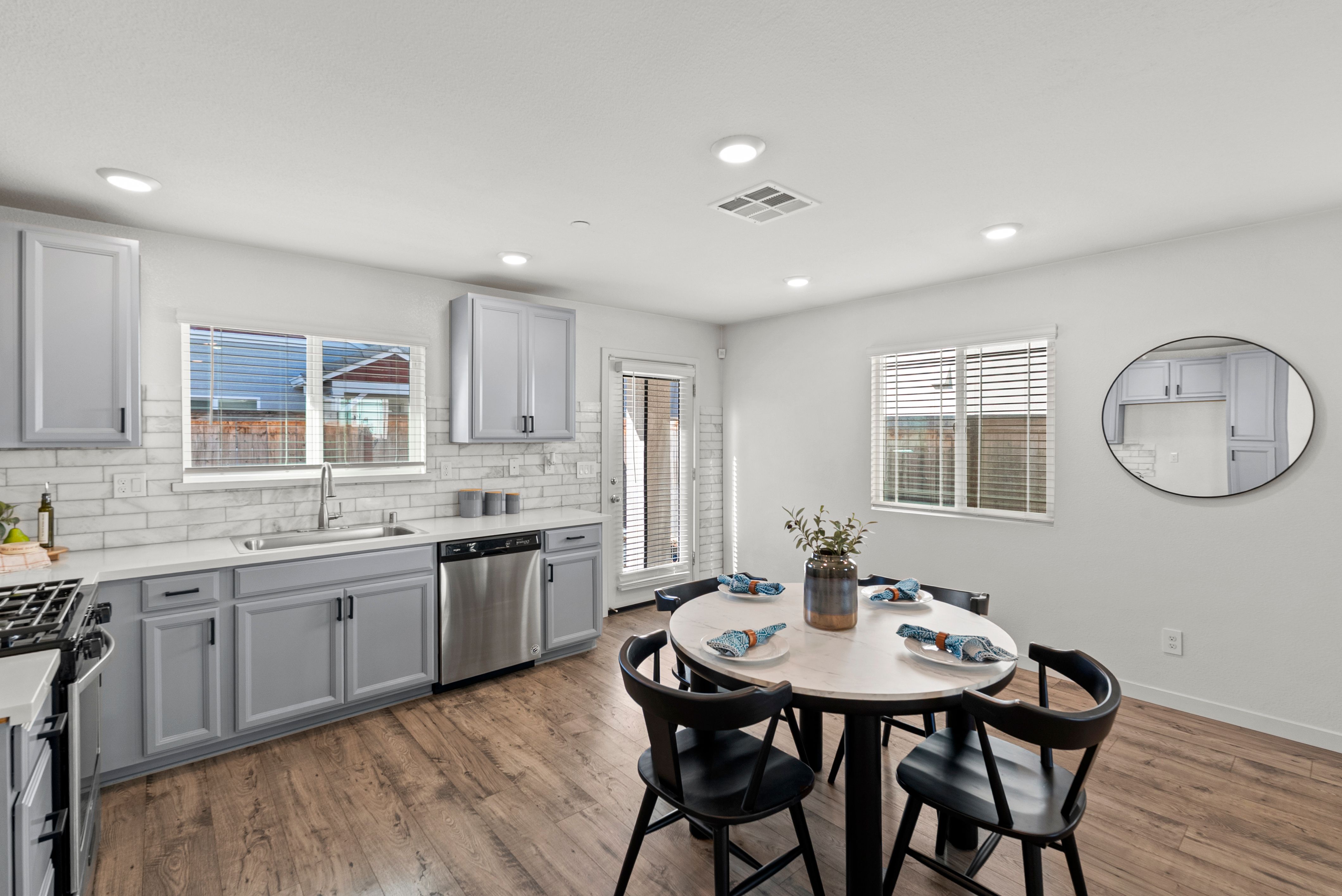 4388 Silver Cedar Lane, Sacramento, CA 95834 - 物件實景