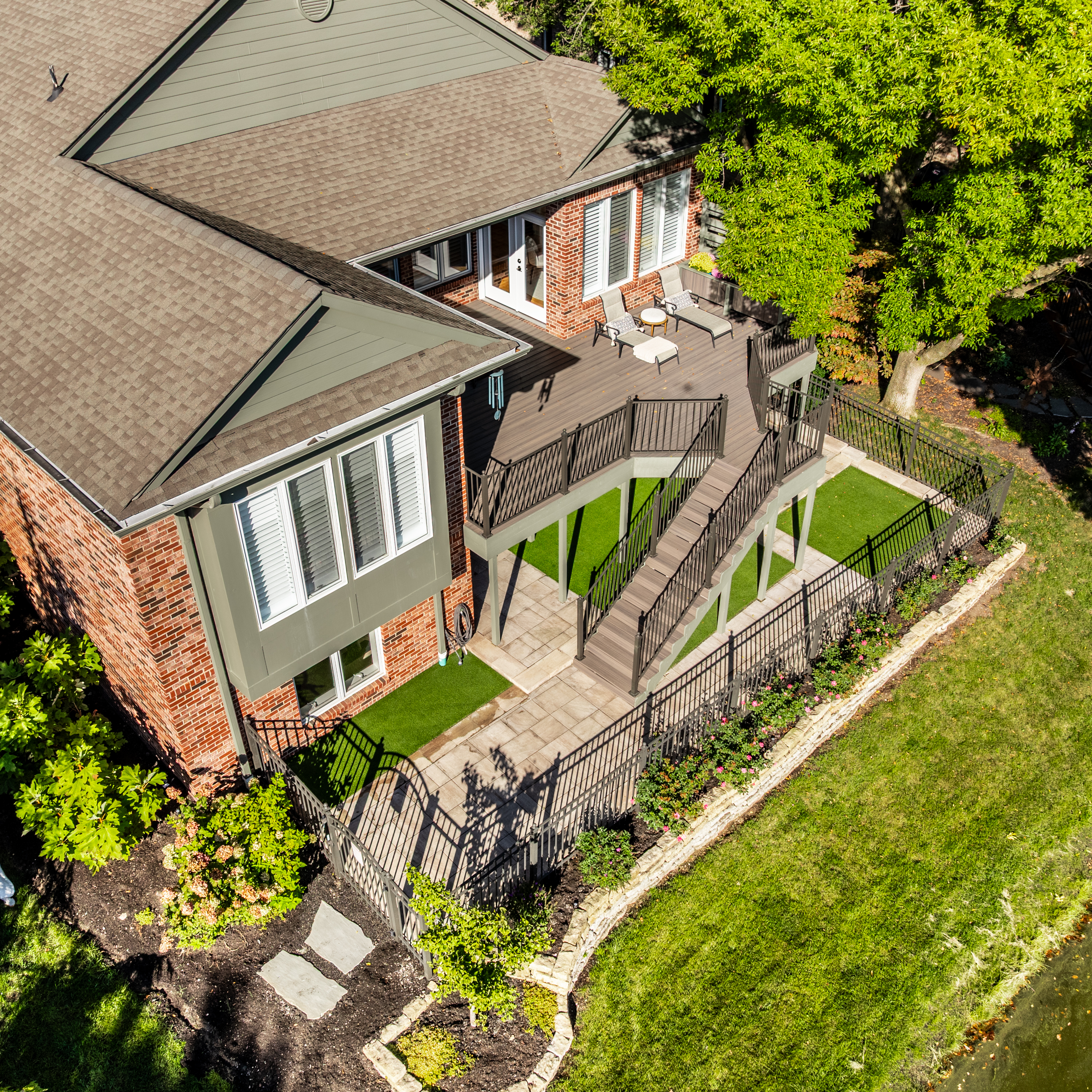  Exquisite 5 Bedroom Home with Water View in Desirable Gated Community - 物件實景