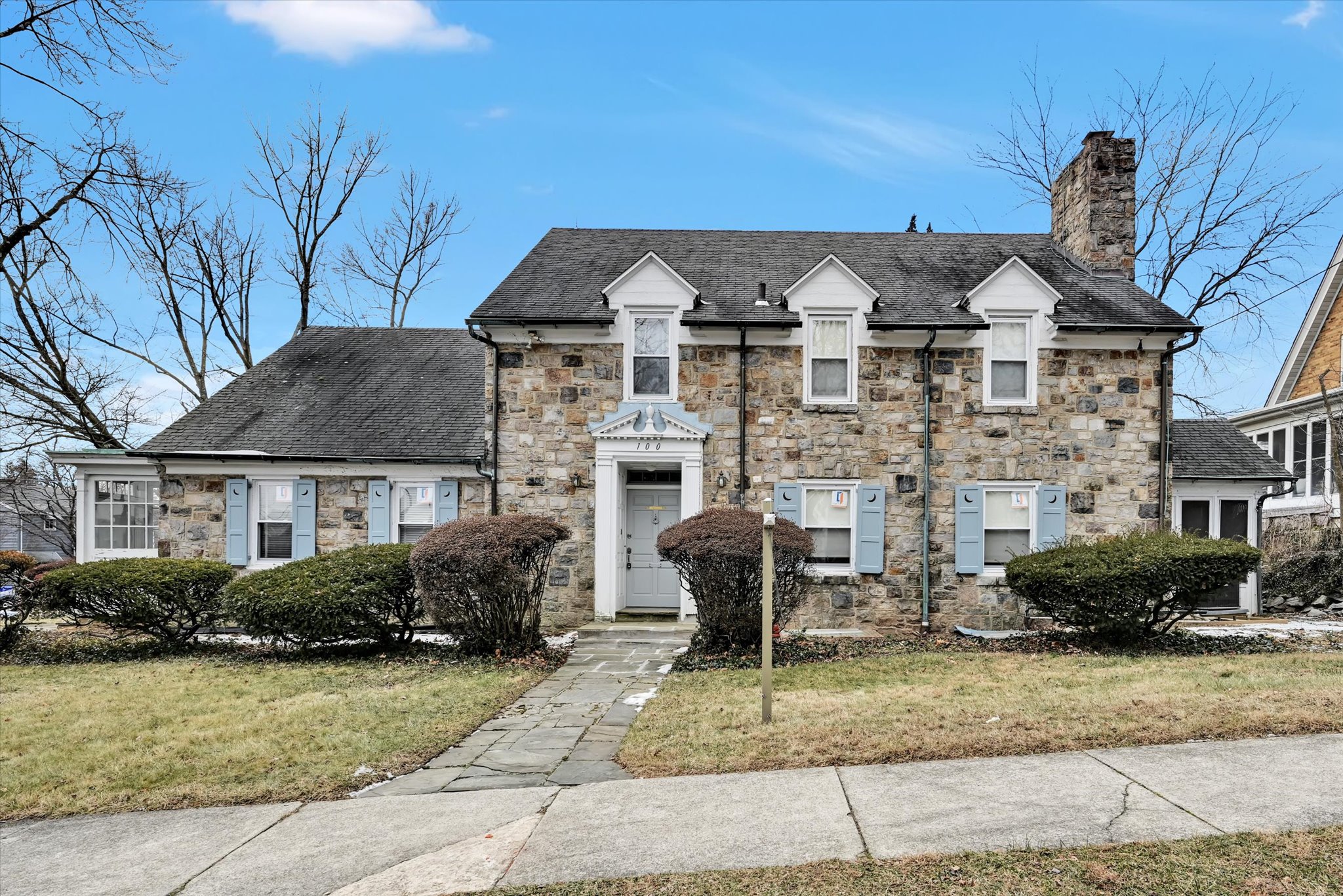 Reading, Pennsylvania, 19607, United States, 6 Bedrooms Bedrooms, ,3 BathroomsBathrooms,Residential,For Sale,2008158