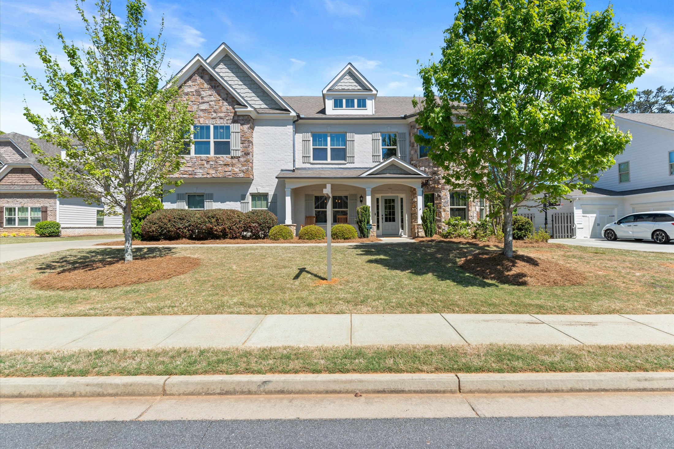  One-of-a-kind Home Offers an Exceptional Blend of Space, Style, and Upgrades - 物件實景