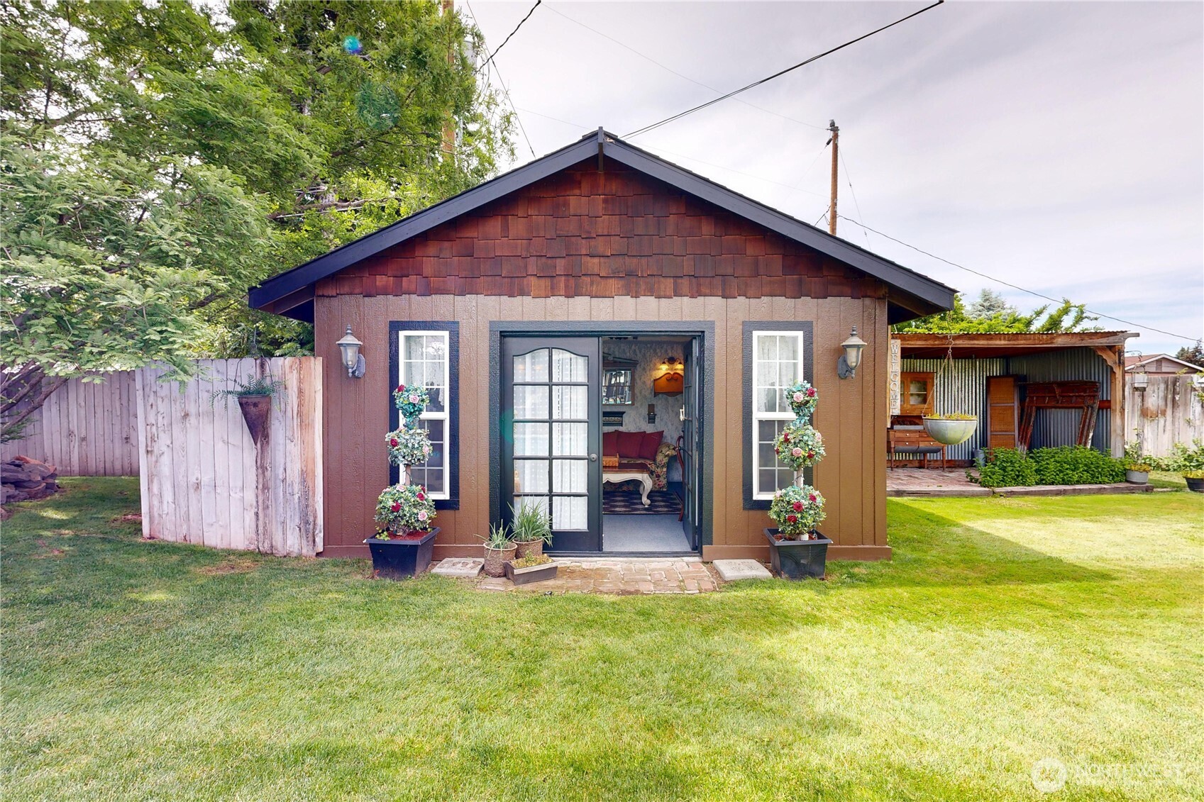 Walla Walla, Washington, 99362, United States, 3 Bedrooms Bedrooms, ,2 BathroomsBathrooms,Residential,For Sale,1934674