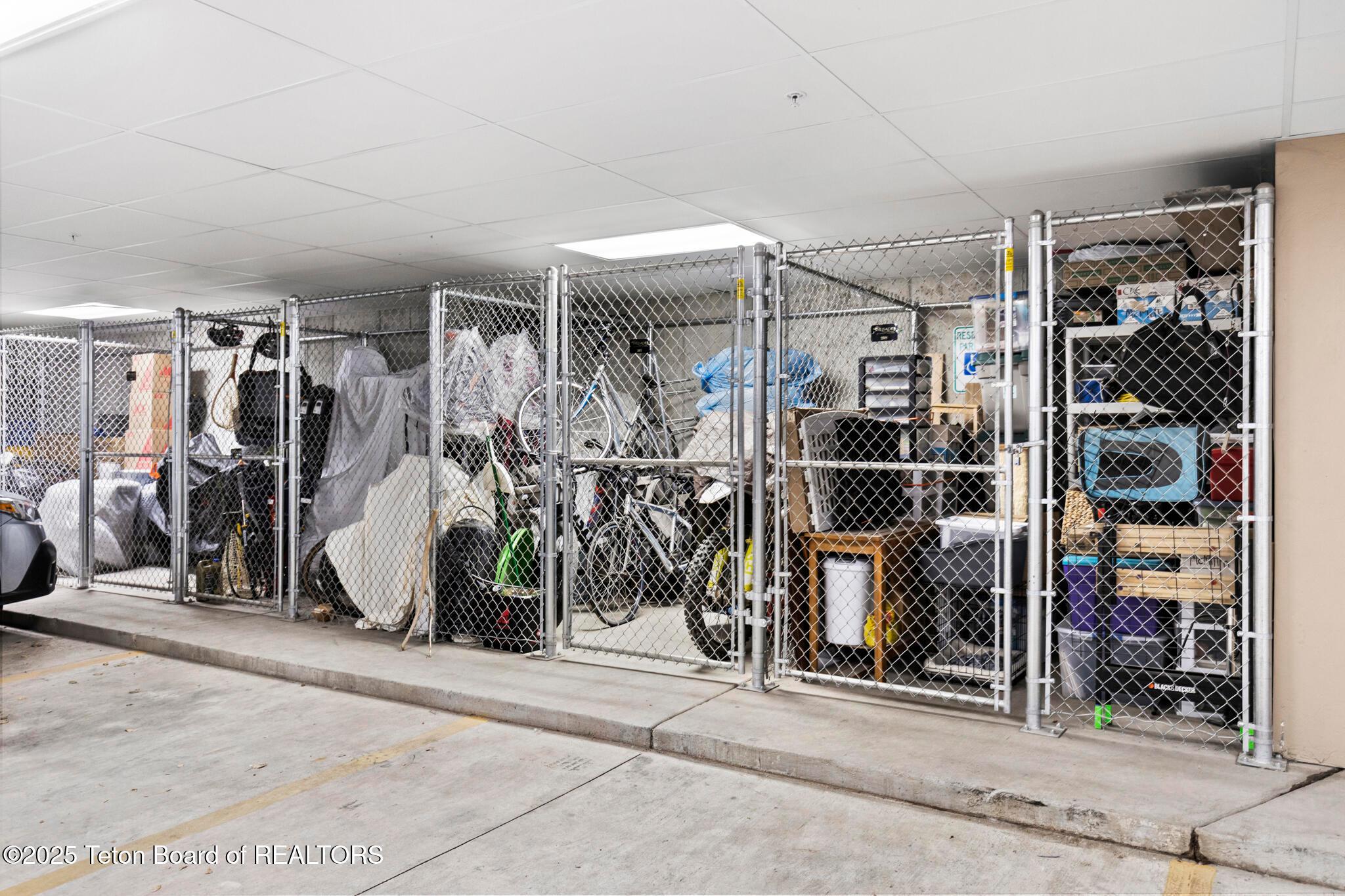 Victor, Idaho, 83455, United States, 3 Bedrooms Bedrooms, ,2 BathroomsBathrooms,Residential,For Sale,2003126