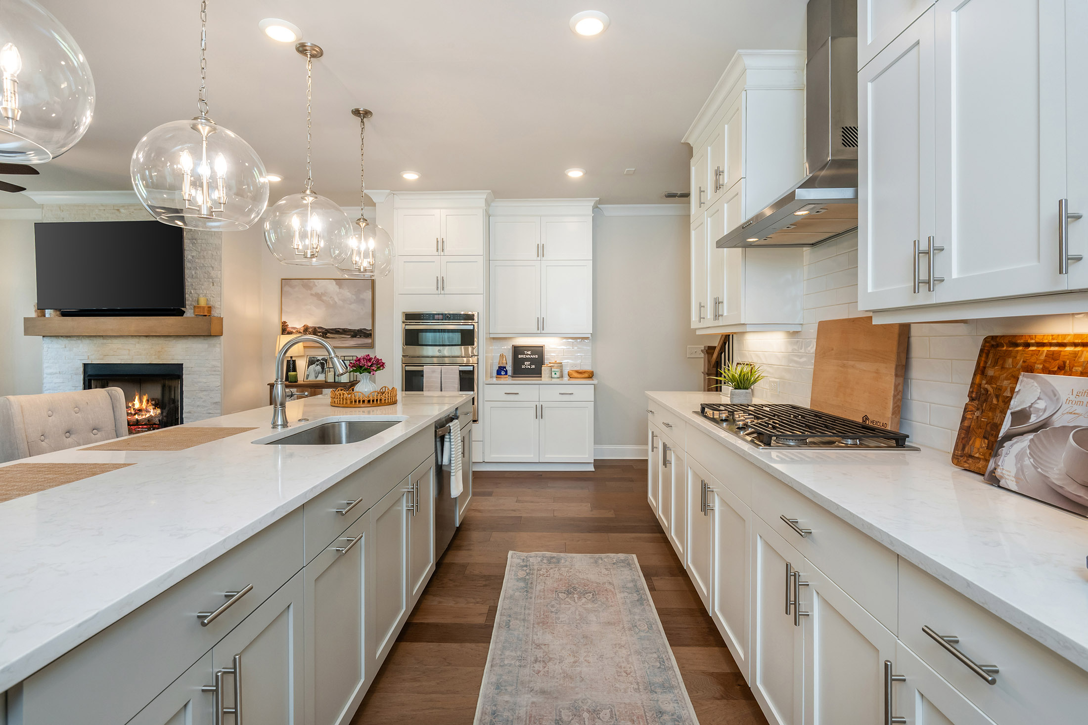  Welcome to Exceptional Townhome Living in Waterside Community - 物件實景