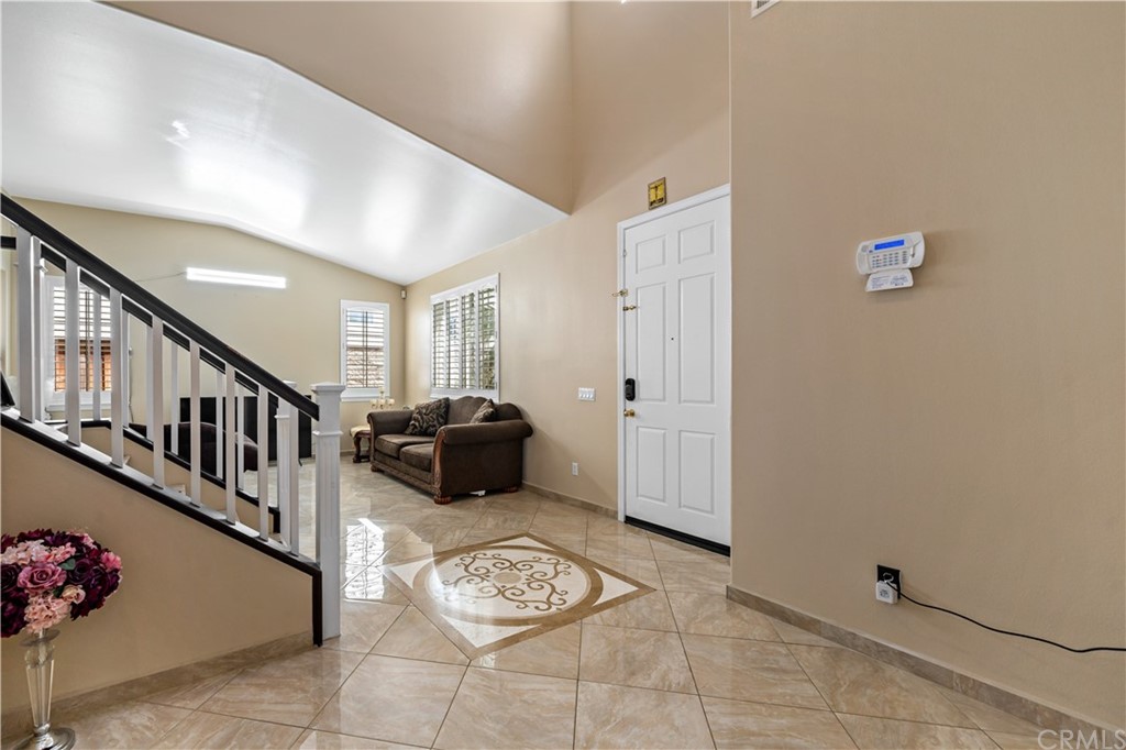 Murrieta, California, 92563, United States, 4 Bedrooms Bedrooms, ,3 BathroomsBathrooms,Residential,For Sale,1920911
