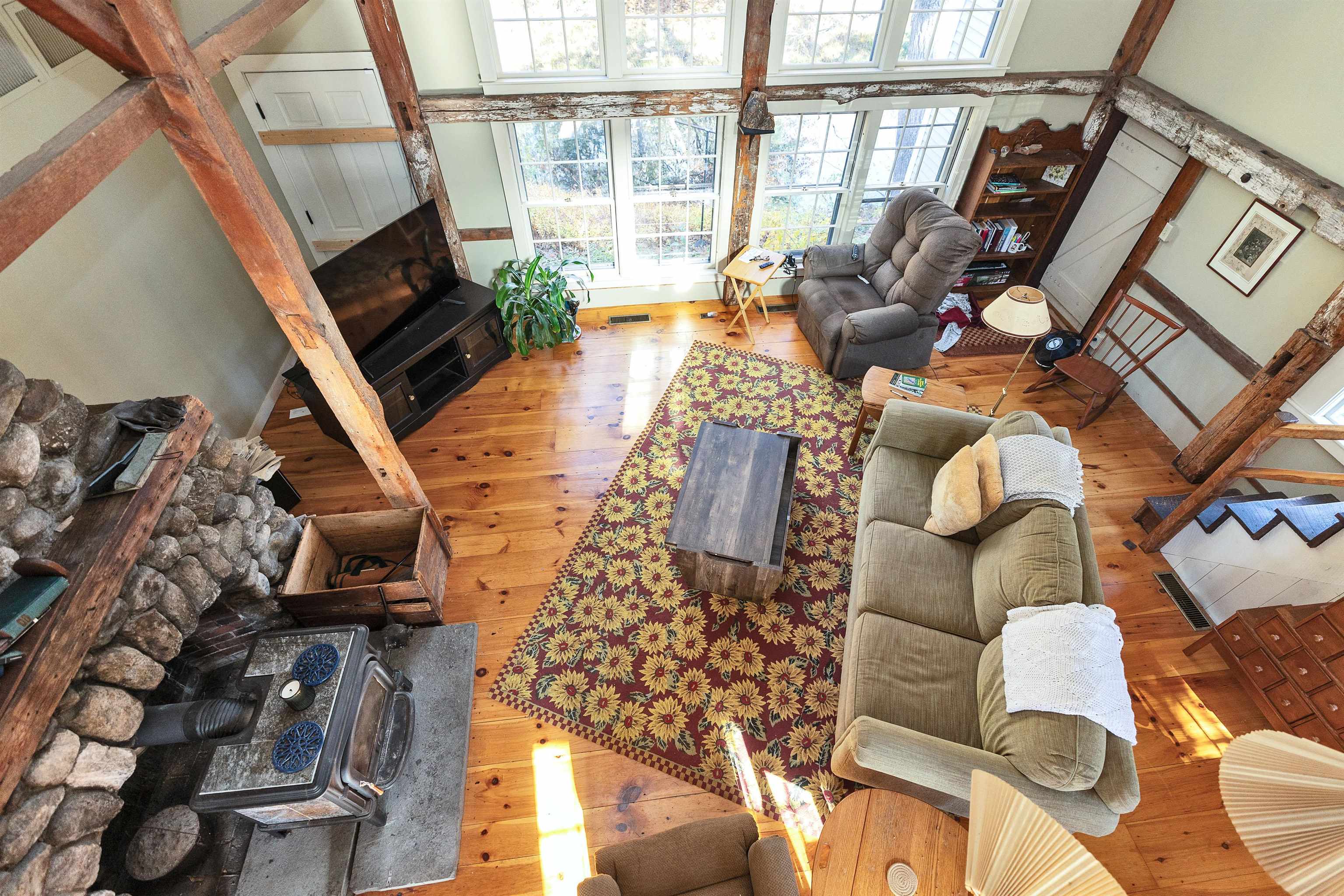 Wilton, New Hampshire, 03086, United States, 3 Bedrooms Bedrooms, ,3 BathroomsBathrooms,Residential,For Sale,1985735