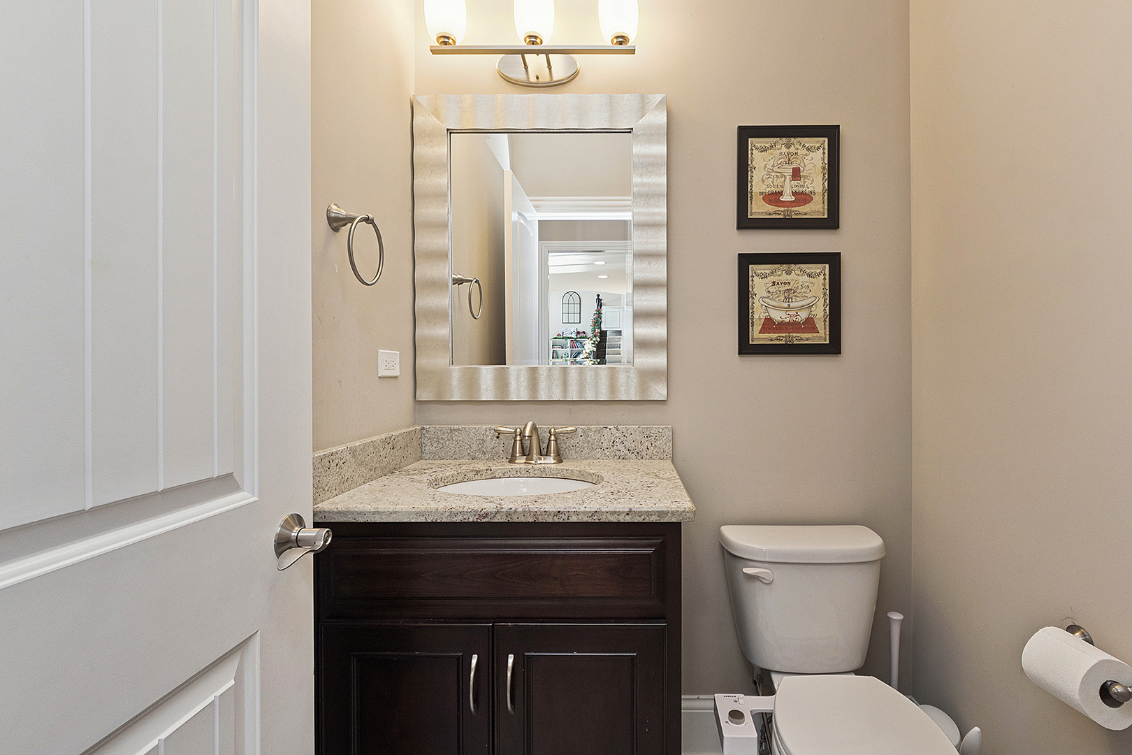 Mokena, Illinois, 60448, United States, 5 Bedrooms Bedrooms, ,4 BathroomsBathrooms,Residential,For Sale,2005248