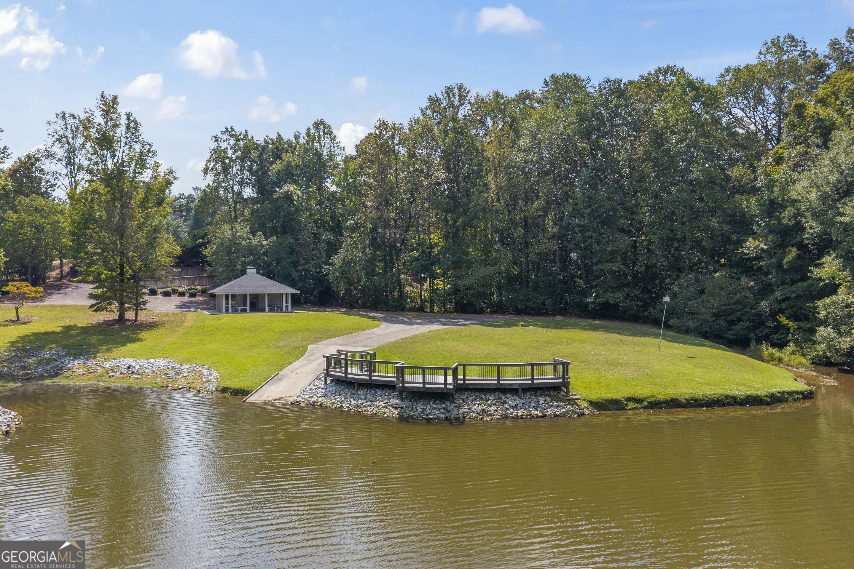 Sharpsburg, Georgia, 30277, United States, 3 Bedrooms Bedrooms, ,3 BathroomsBathrooms,Residential,For Sale,1955891