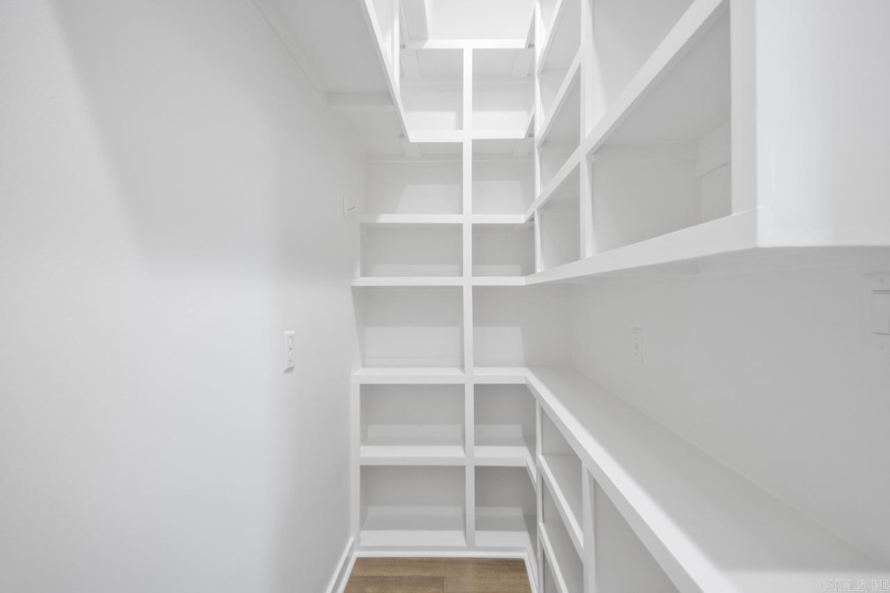 Bryant, Arkansas, 72022, United States, 5 Bedrooms Bedrooms, ,5 BathroomsBathrooms,Residential,For Sale,1978792