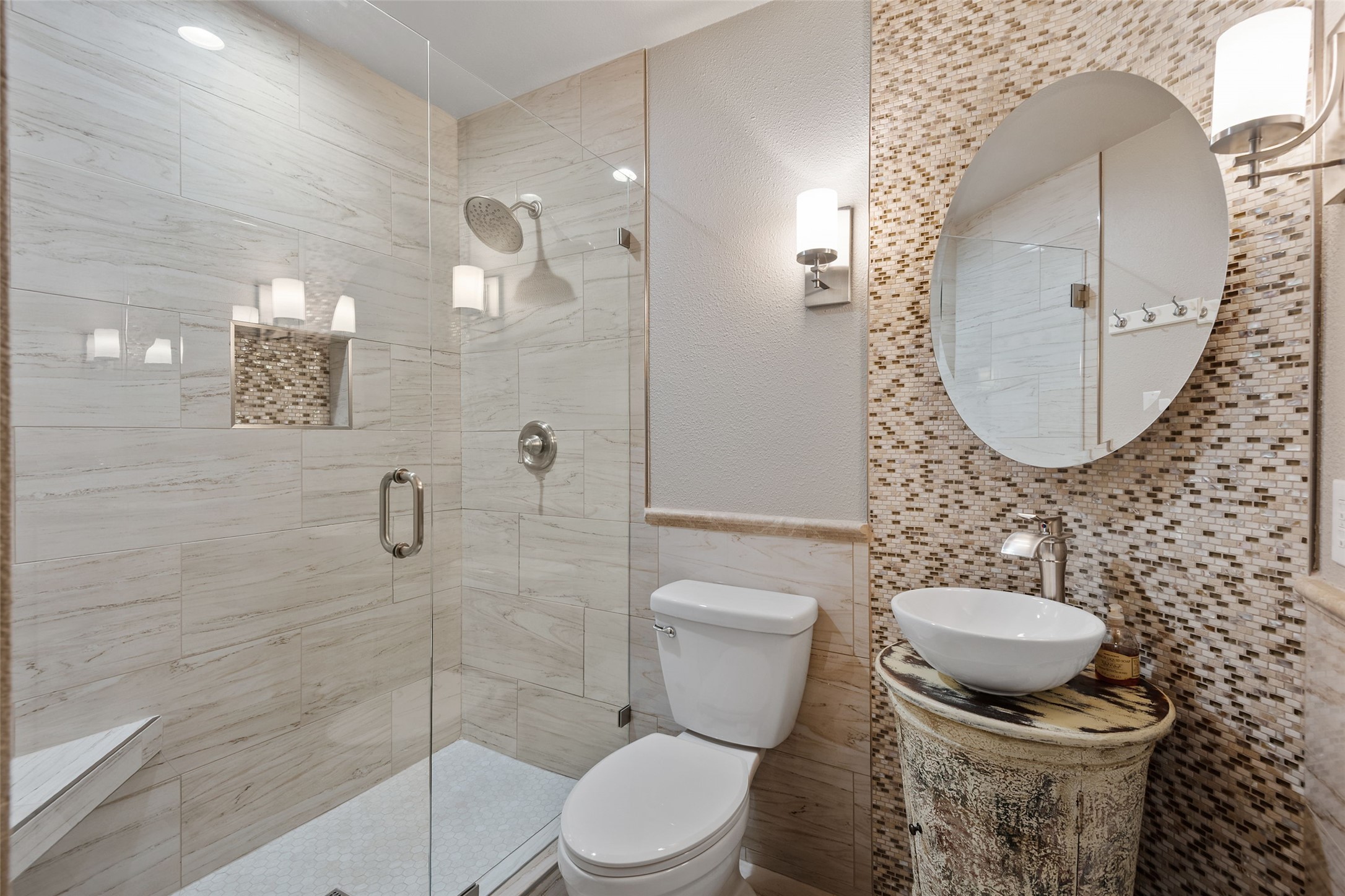 Southlake, Texas, 76092, United States, 5 Bedrooms Bedrooms, ,6 BathroomsBathrooms,Residential,For Sale,1875332