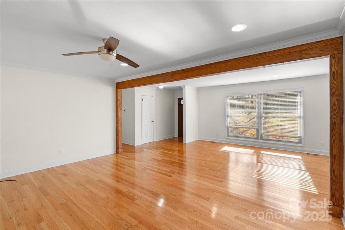 Belmont, North Carolina, 28012, United States, 3 Bedrooms Bedrooms, ,3 BathroomsBathrooms,Residential,For Sale,1913522
