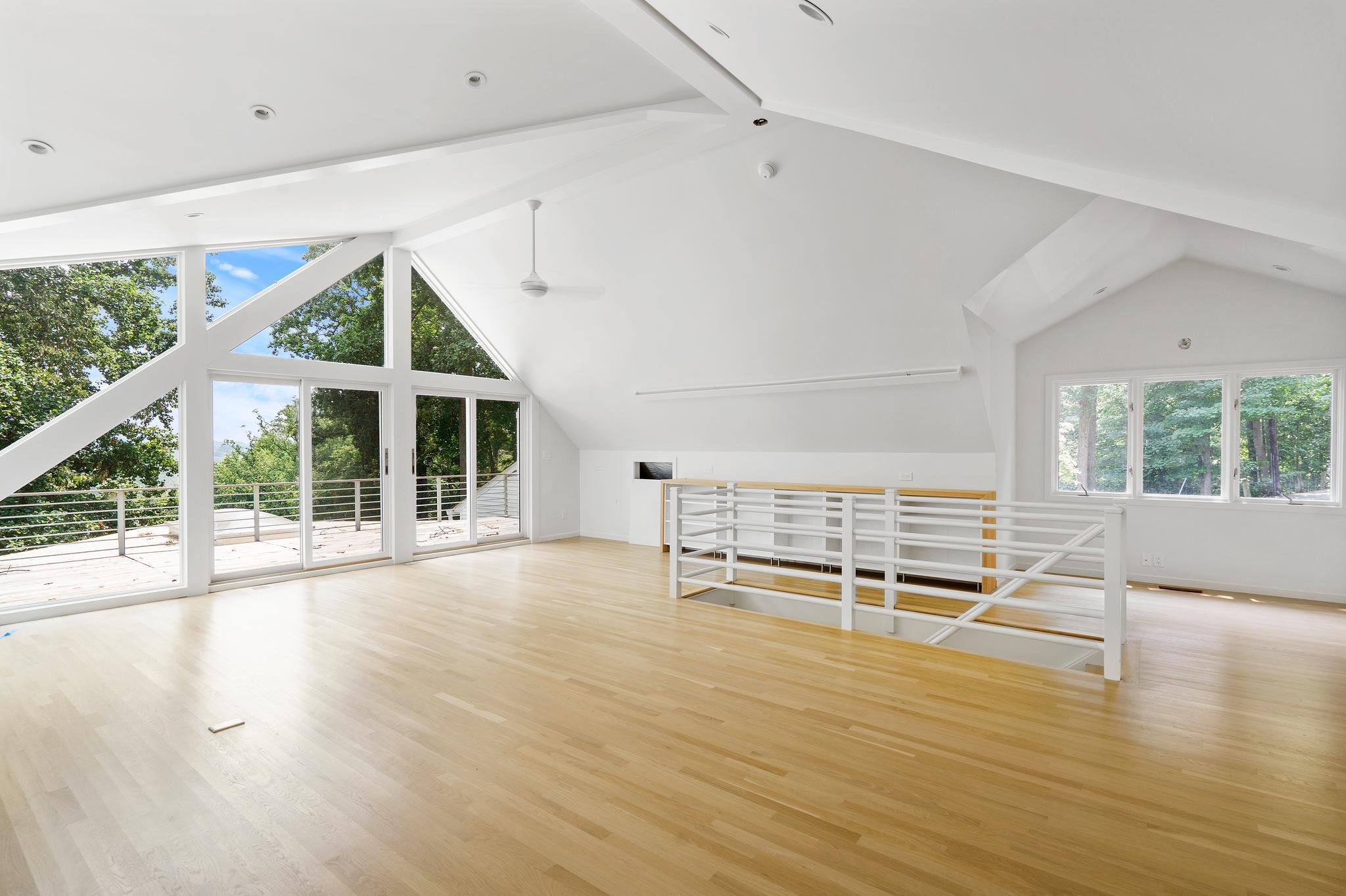  Easter Hill - 物件實景