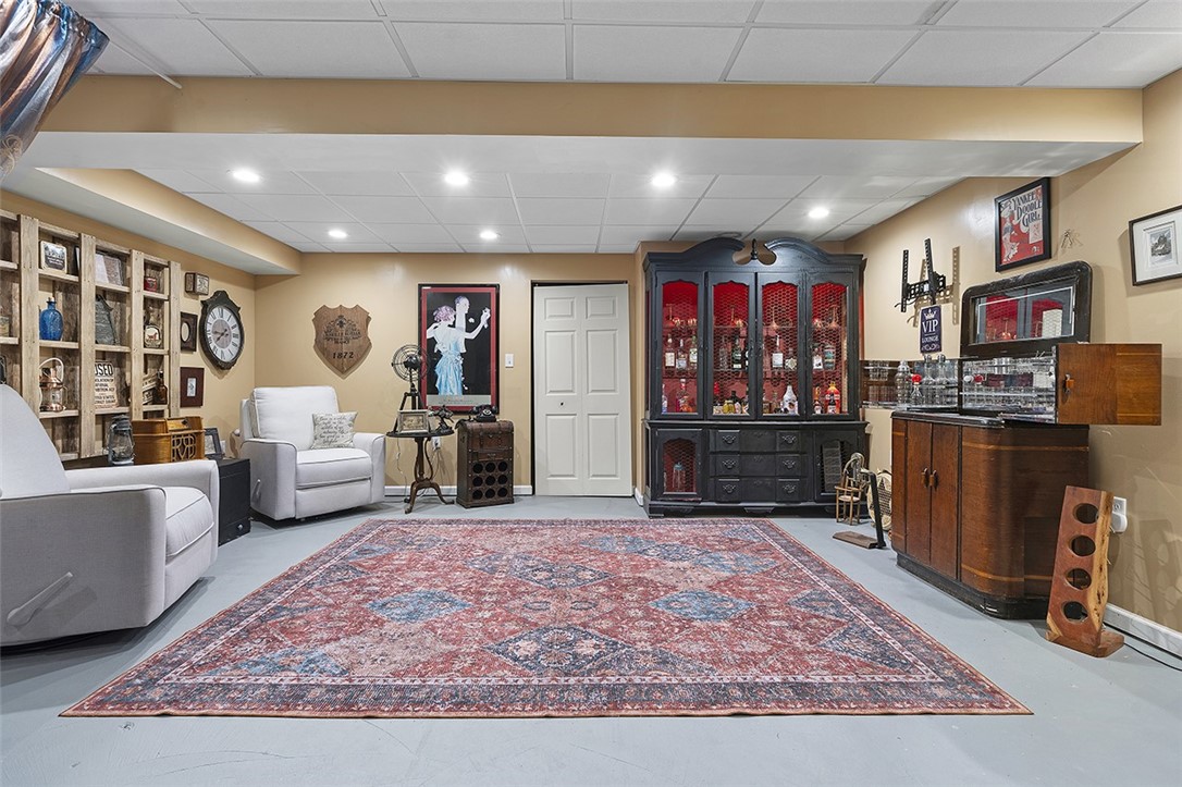 Level Green, Pennsylvania, 15085, United States, 4 Bedrooms Bedrooms, ,4 BathroomsBathrooms,Residential,For Sale,1901762