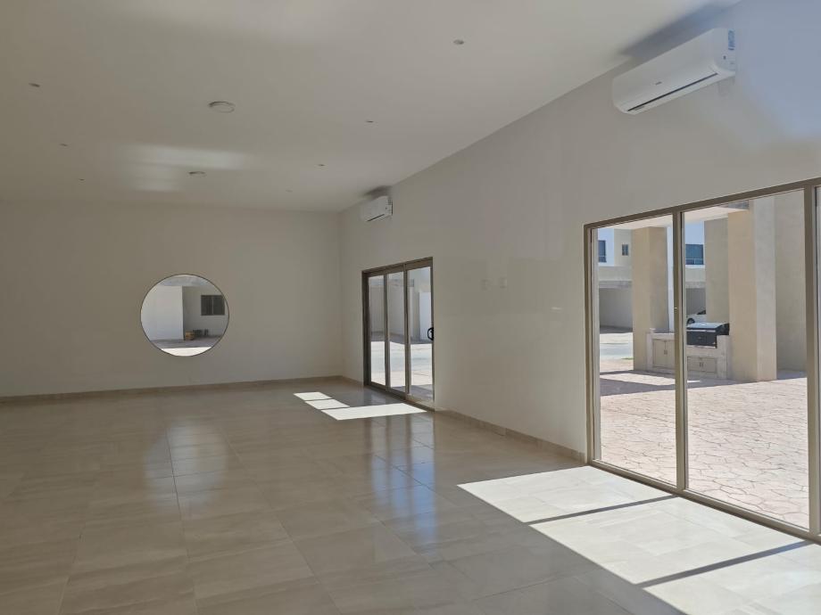 Torreón, Coahuila de Zaragoza, 27023, Mexico, 3 Bedrooms Bedrooms, ,2 BathroomsBathrooms,Residential,For Sale,1821052