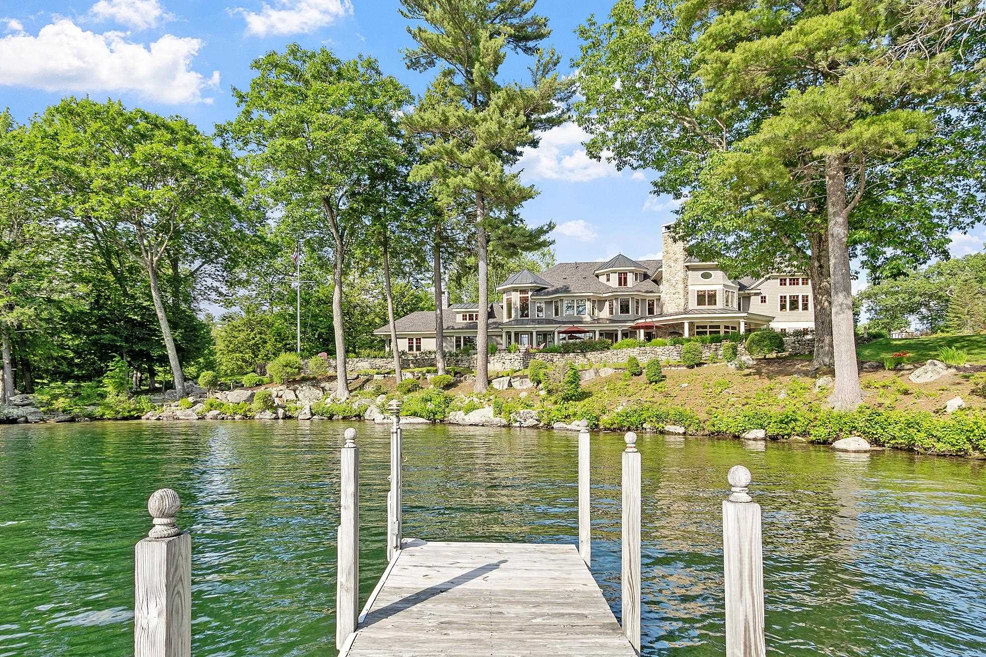 Meredith, New Hampshire, 03253, United States, 7 Bedrooms Bedrooms, ,6 BathroomsBathrooms,Residential,For Sale,1897806