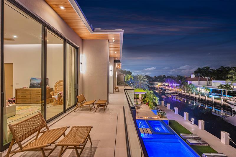 Fort Lauderdale, Florida, 33301, United States, 5 Bedrooms Bedrooms, ,8 BathroomsBathrooms,Residential,For Sale,1971363