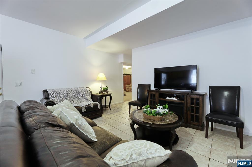 North Arlington, New Jersey, 07031, United States, 6 Bedrooms Bedrooms, ,4 BathroomsBathrooms,Residential,For Sale,1974124