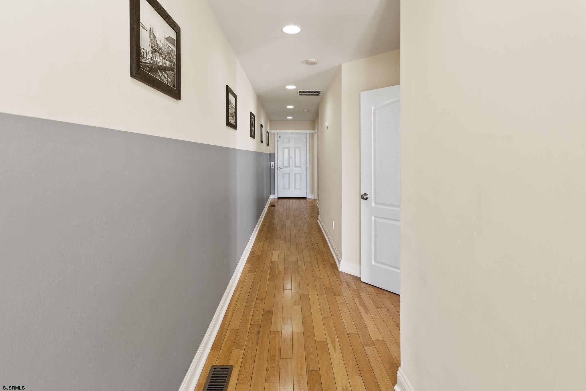 Atlantic City, New Jersey, 08401, United States, 3 Bedrooms Bedrooms, ,3 BathroomsBathrooms,Residential,For Sale,1807764