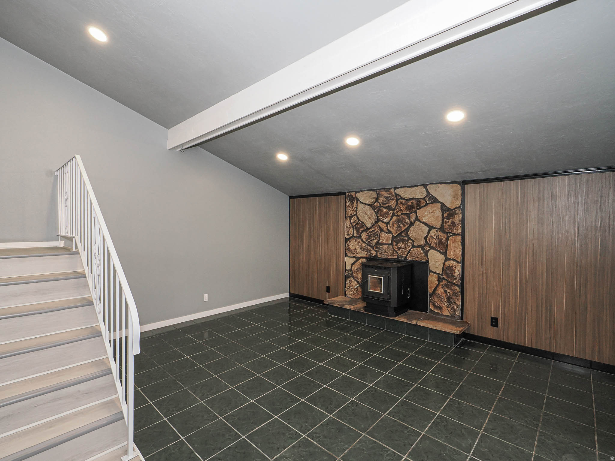 Taylorsville, Utah, 84118, United States, 4 Bedrooms Bedrooms, ,1 BathroomBathrooms,Residential,For Sale,1987472