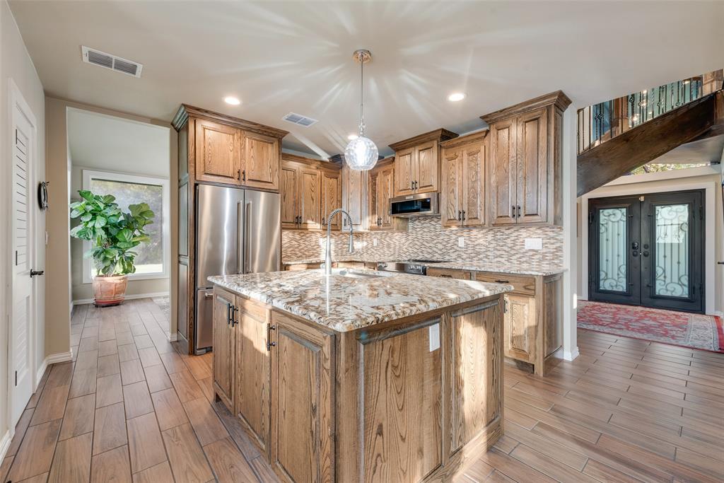 Cedar Hill, Texas, 75104, United States, 4 Bedrooms Bedrooms, ,4 BathroomsBathrooms,Residential,For Sale,1764173
