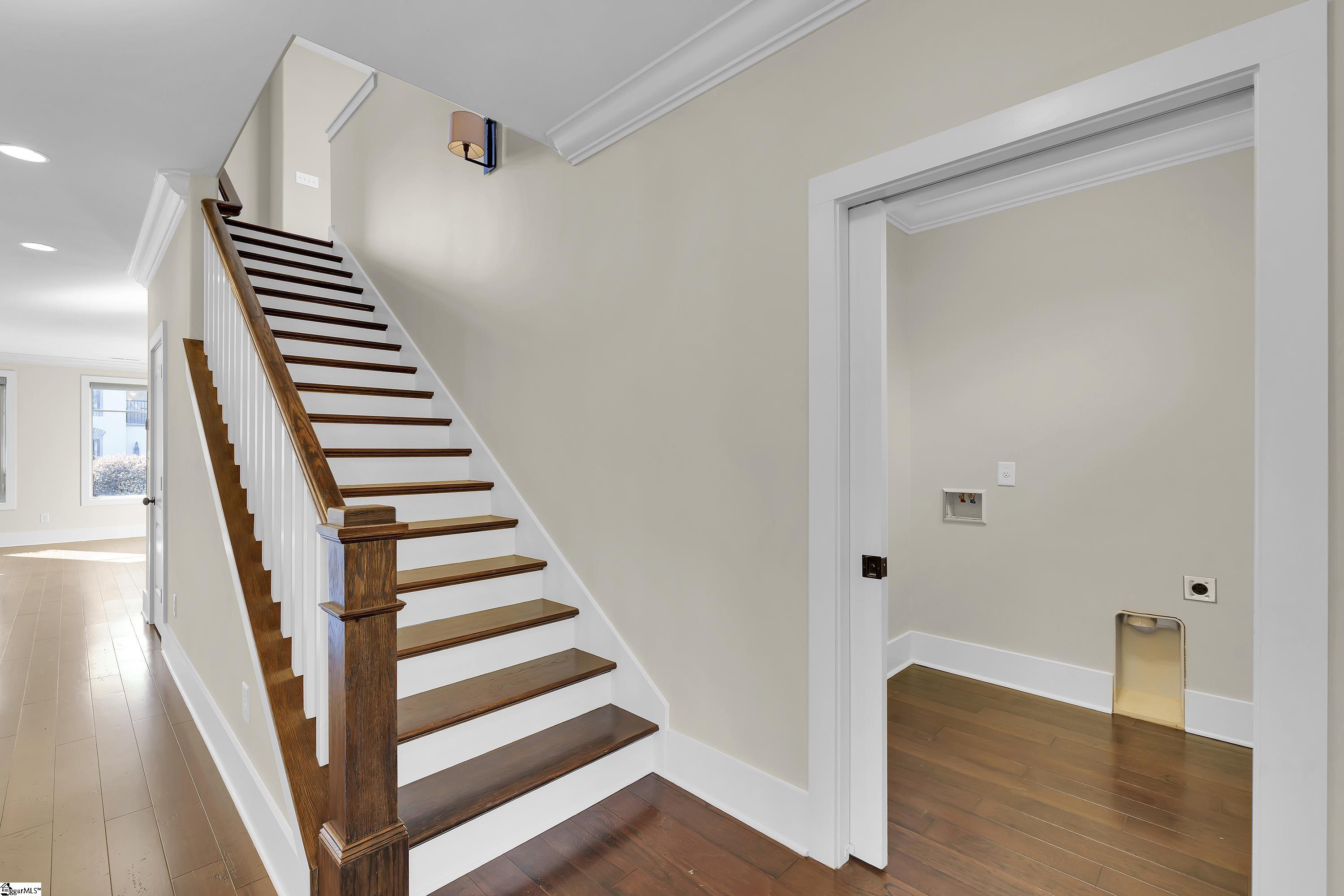 Piedmont, South Carolina, 29673, United States, 4 Bedrooms Bedrooms, ,4 BathroomsBathrooms,Residential,For Sale,2002140