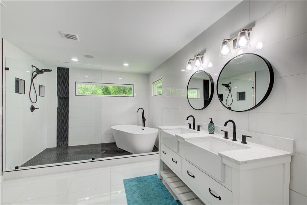 Atlanta, Georgia, 30311, United States, 4 Bedrooms Bedrooms, ,3 BathroomsBathrooms,Residential,For Sale,1856259