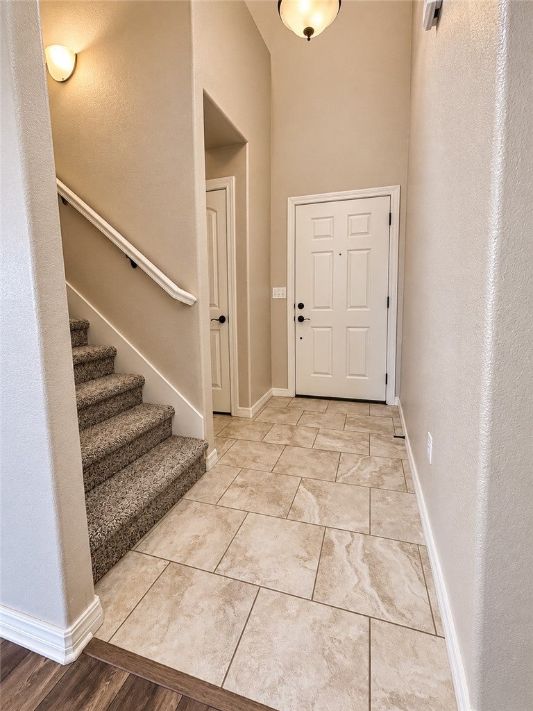 Miranda Ave, Fayetteville, AR 72703 #1