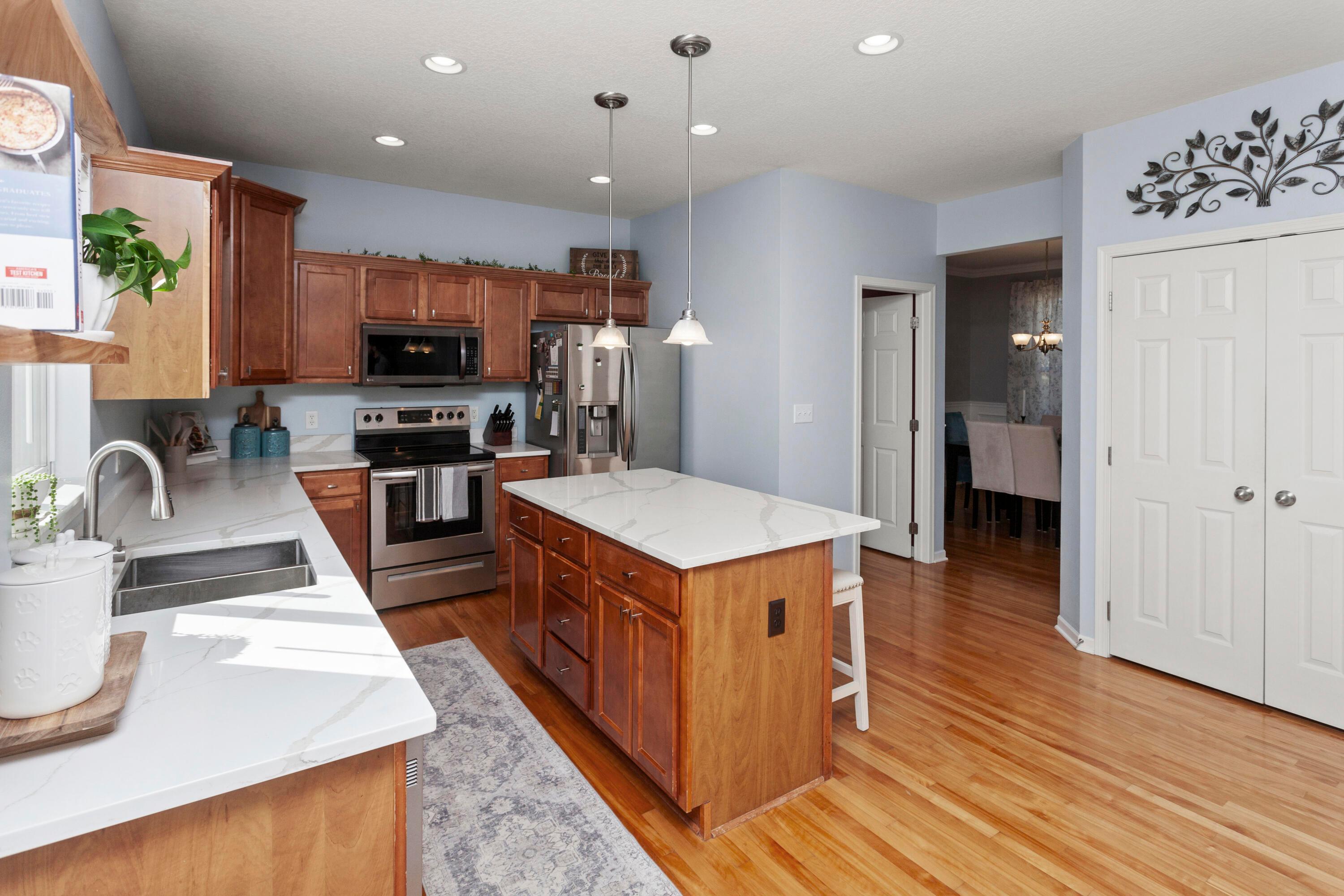 Ankeny, Iowa, 50021, United States, 5 Bedrooms Bedrooms, ,4 BathroomsBathrooms,Residential,For Sale,1980826