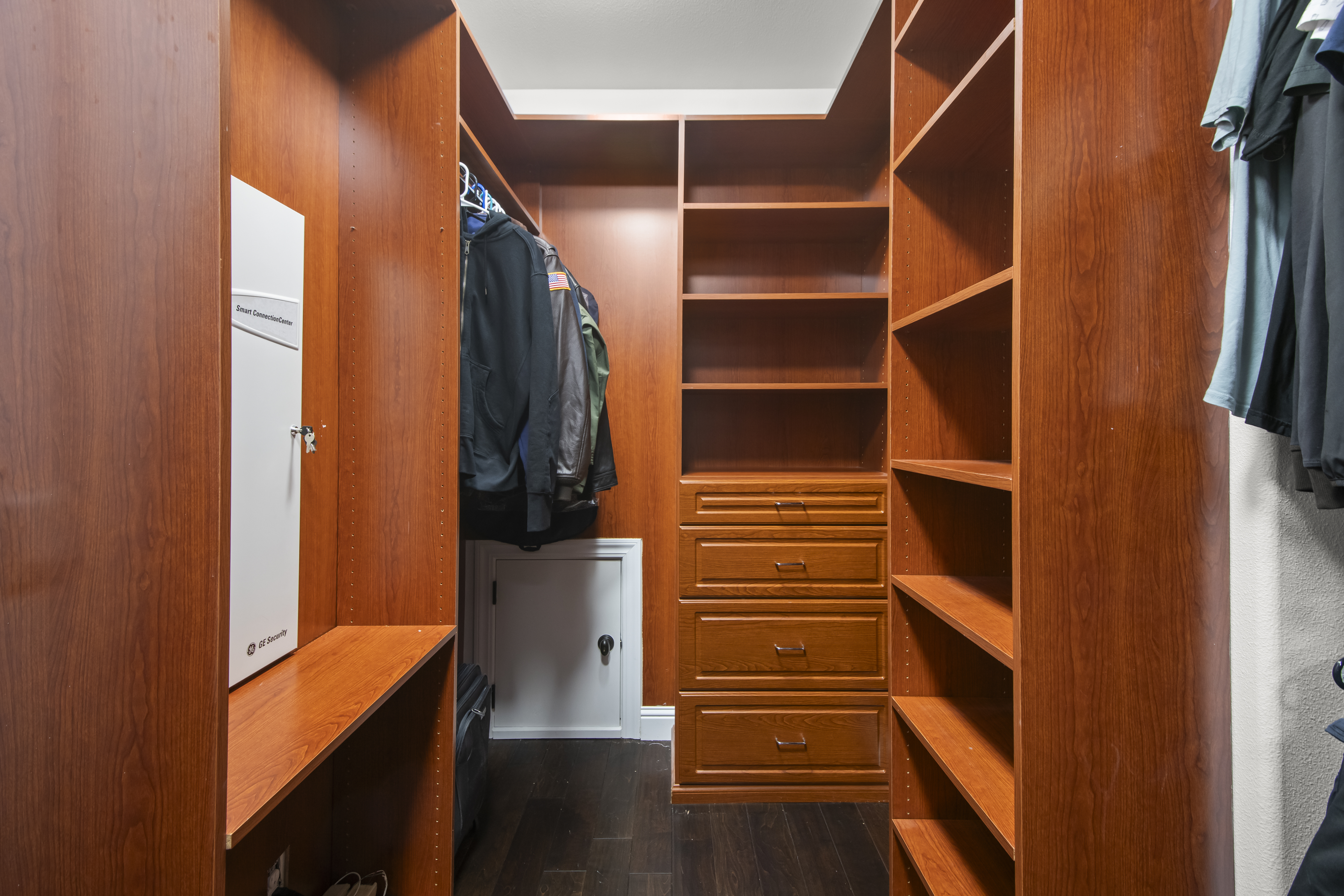  Spacious, Turnkey Living in the Heart of West Petaluma - 物件實景