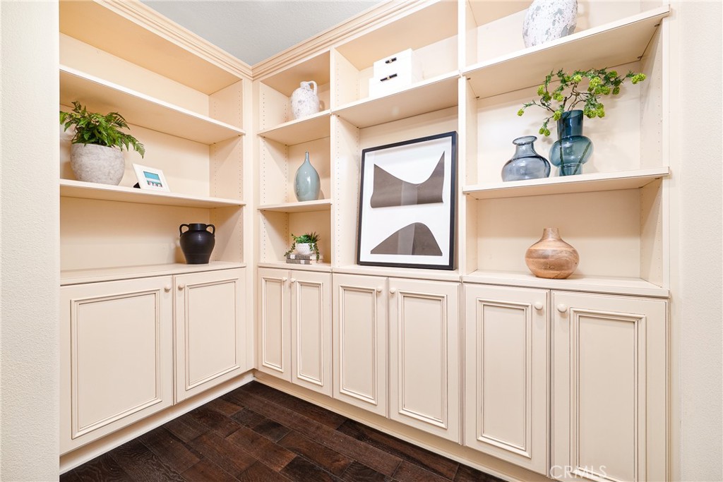 Irvine, California, 92620, United States, 5 Bedrooms Bedrooms, ,5 BathroomsBathrooms,Residential,For Sale,1932589