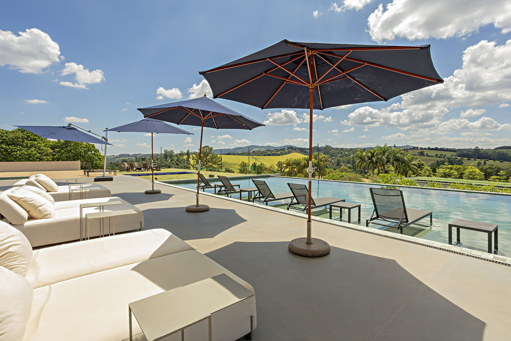  Olegário de Sá-designed residence in a privileged setting at Quinta da Baroneza - 物件實景