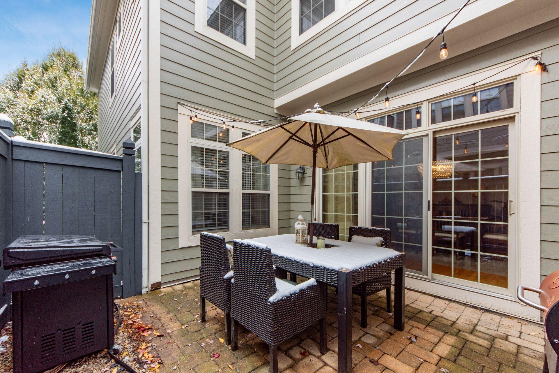 Dublin, Ohio, 43017, United States, 3 Bedrooms Bedrooms, ,3 BathroomsBathrooms,Residential,For Sale,1993480