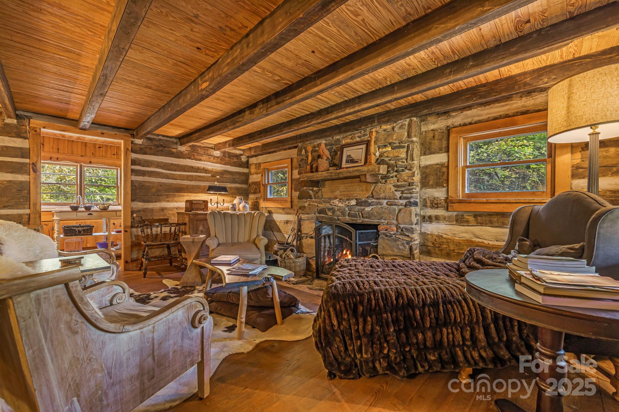 Burnsville, North Carolina, 28714, United States, 3 Bedrooms Bedrooms, ,2 BathroomsBathrooms,Residential,For Sale,1967012