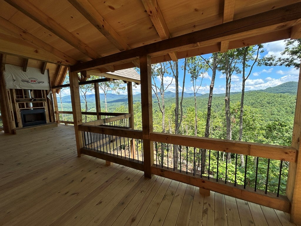 Mineral Bluff, Georgia, 30559, United States, 4 Bedrooms Bedrooms, ,4 BathroomsBathrooms,Residential,For Sale,1871299