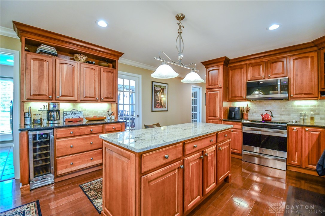 Washington Twp, Ohio, 45458, United States, 4 Bedrooms Bedrooms, ,4 BathroomsBathrooms,Residential,For Sale,1987558